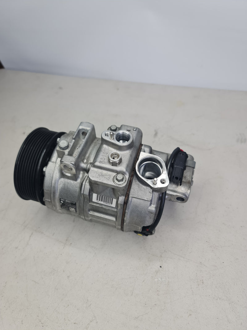 BMW A/C compressor clutch for M4, M4 CS, S55 F82, F83 models without magnetic coupling, part numbers 64506805073 and 64526805073.