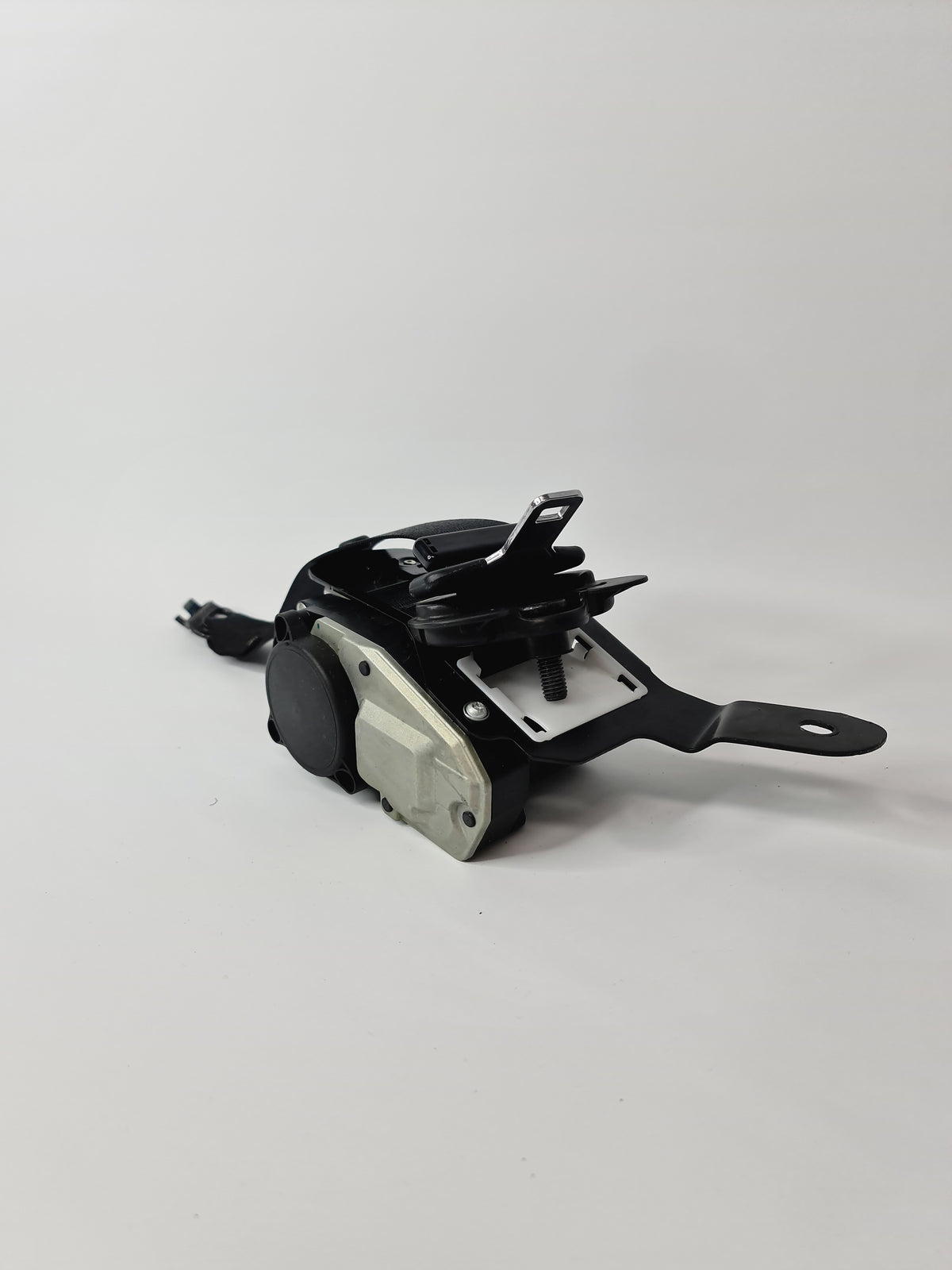 BMW 5 Series F10 black front right side seat belt, OEM replacement part with secure buckle and adjustable strap.