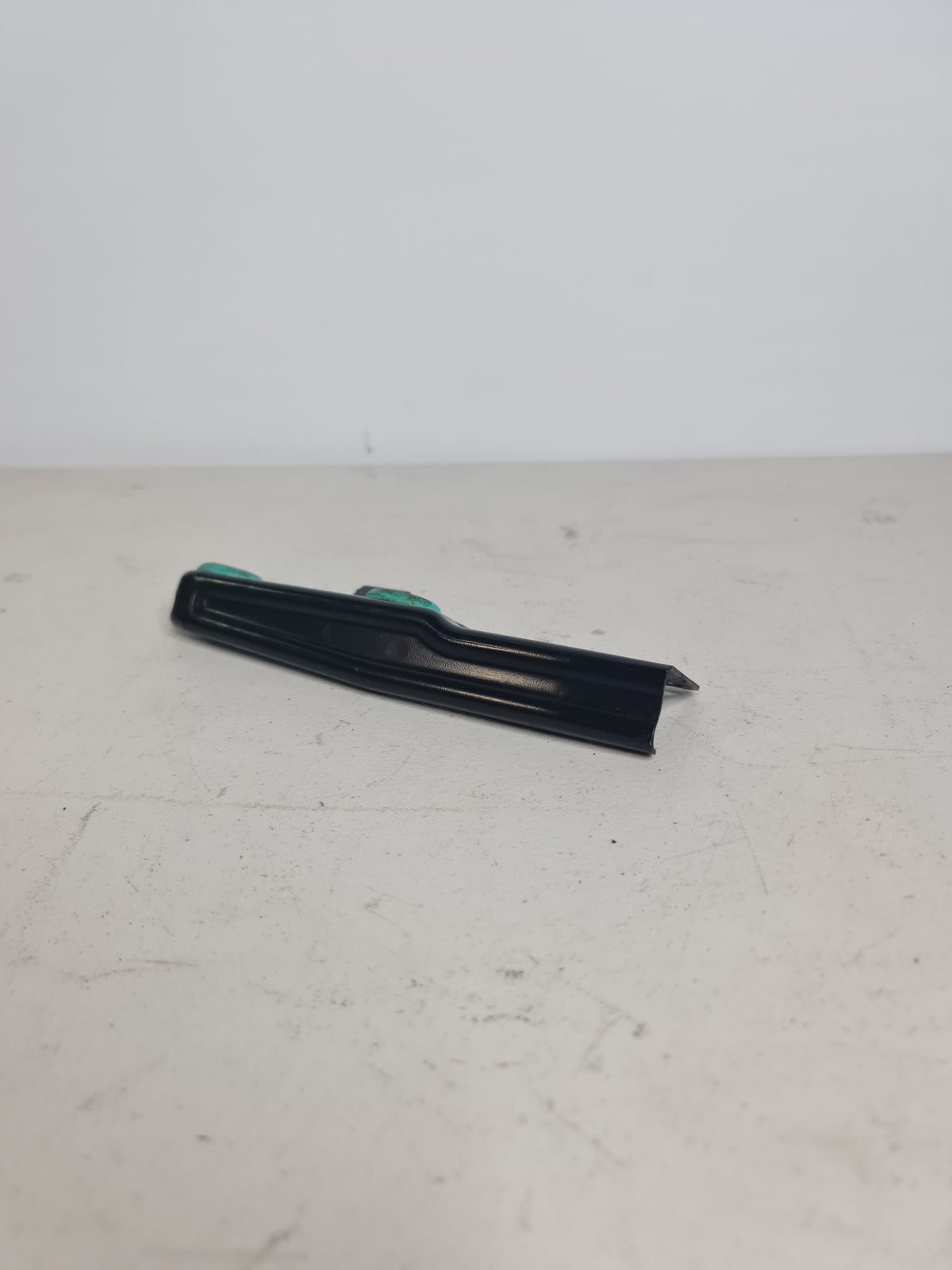 2015-2020 BMW 51-64-8-055-741 BMW 51648055741 Holder, Supplementary Cooler,Bottom Left 8055741 04 233101 10 - MPerformance.parts