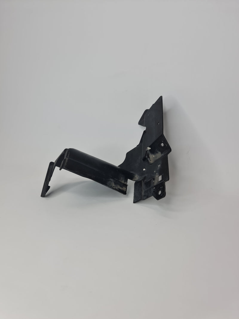 Genuine BMW F83 F82 F80 F87 rear left steering assembly cover, OEM part with product code 51758055739.
