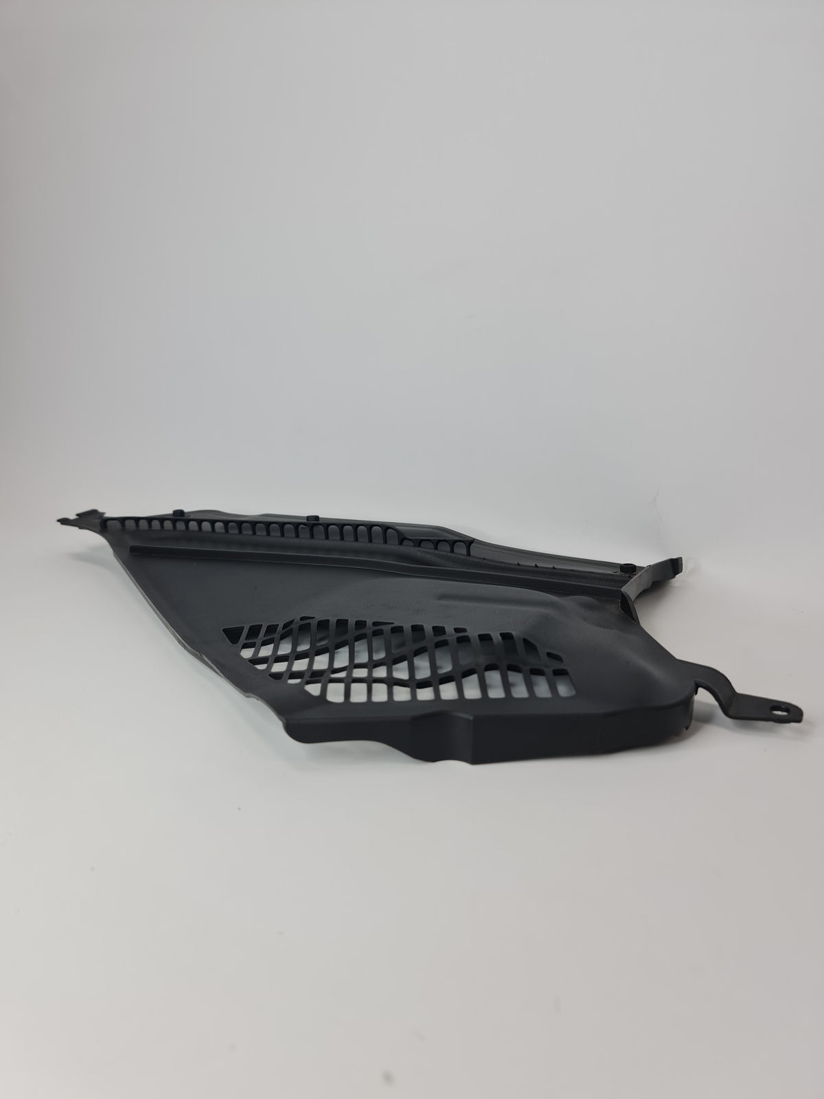 BMW M4 F82 right scuttle panel trim cover for units compartment, 2017 model, part number 64318059698.