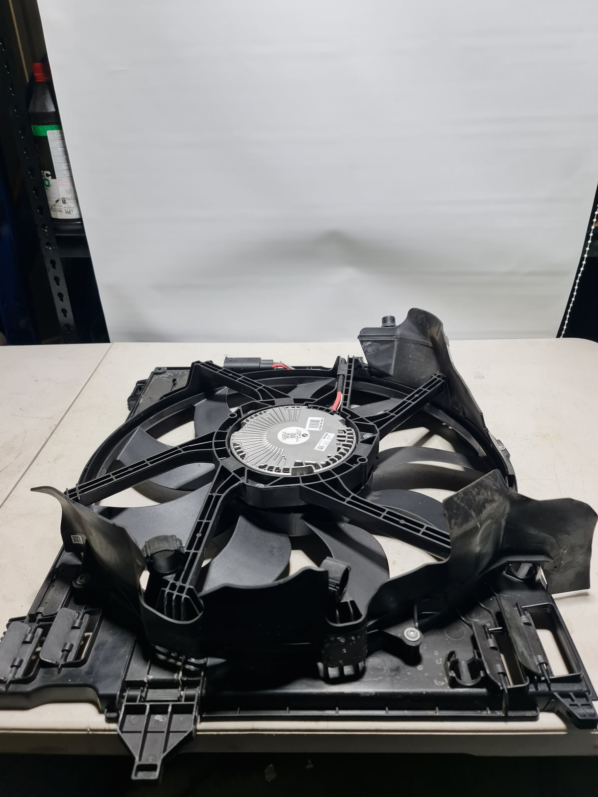 BMW radiator fan cowl flap for 2015-2020 models, compatible with part 17-11-7-857-500, designed for proper airflow and cooling.