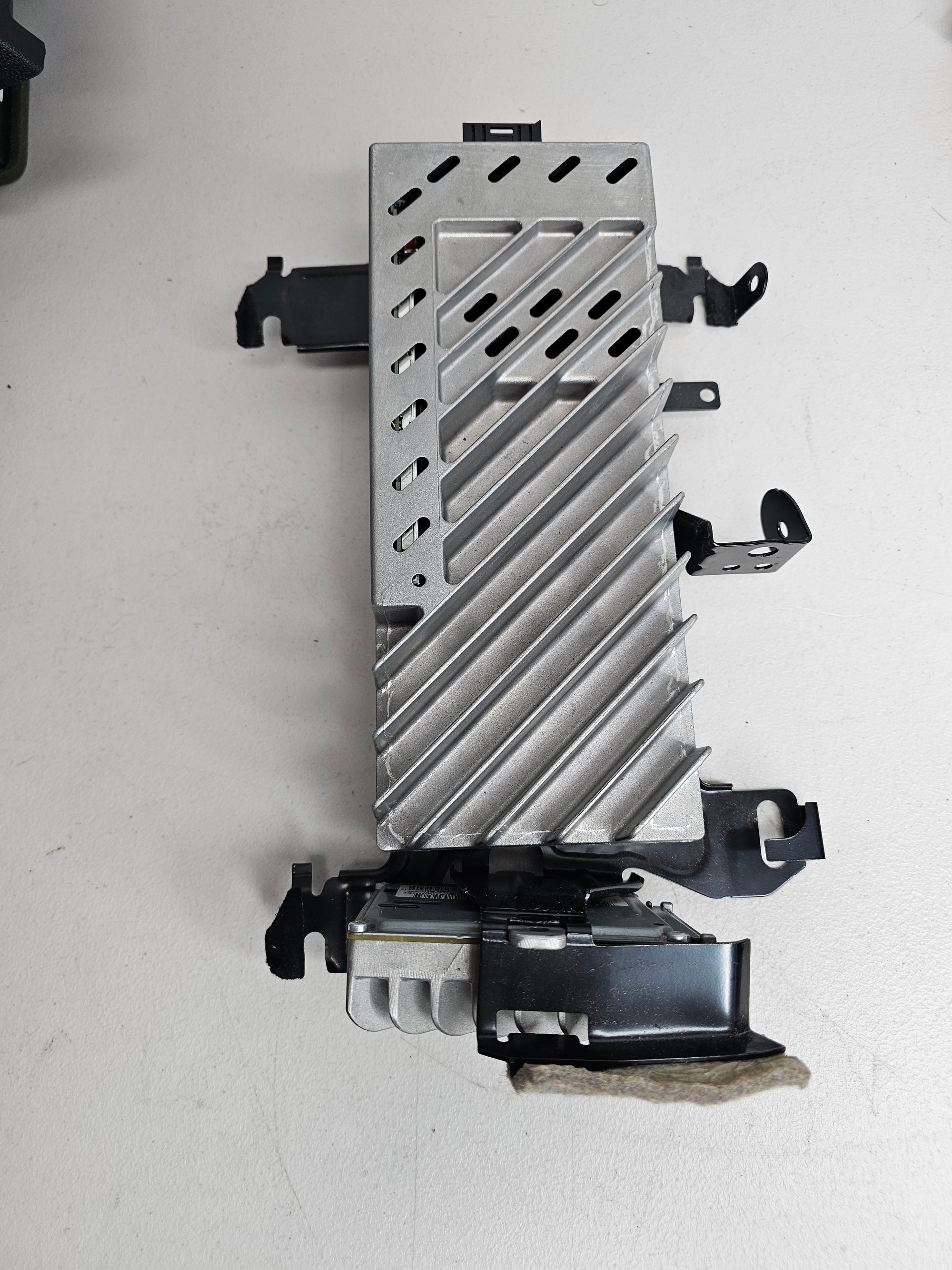 2012-2020 BMW 65-12-9-393-194 BMW 65129393194 Top-Hifi System Amplifier 9393194 01 - MPerformance.parts