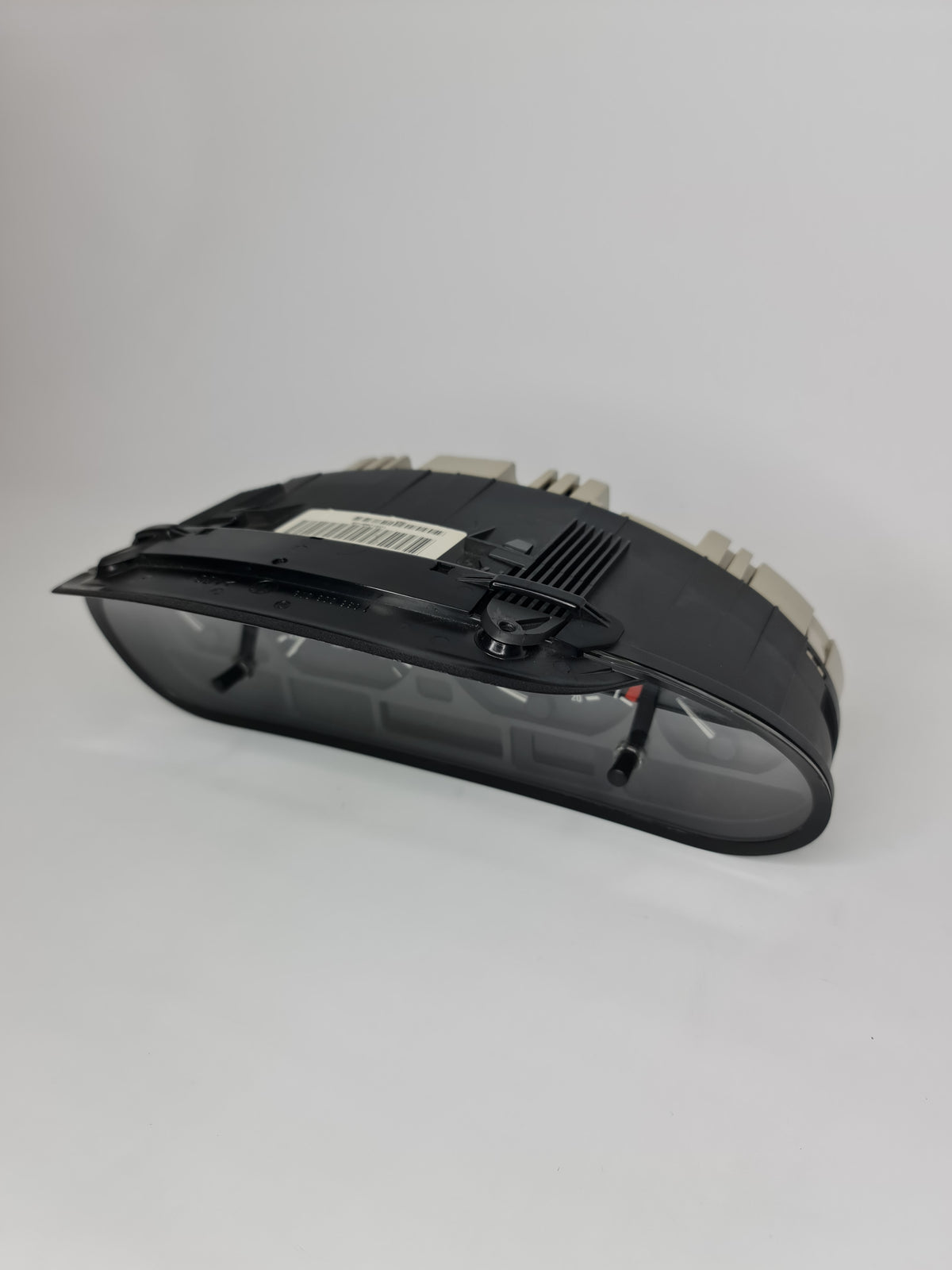 BMW E46 instrument cluster for 316 to 330 models, Bosch brand, with model number 62116931244, showing dashboard gauges.