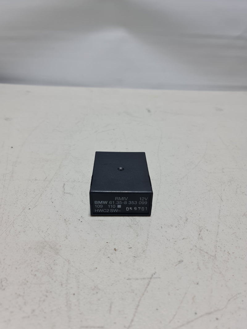 BMW E36 RMIV window relay module for rear window lift, fits 92-99 318, 323, 325, 328 M3, Z3 models, OEM part.