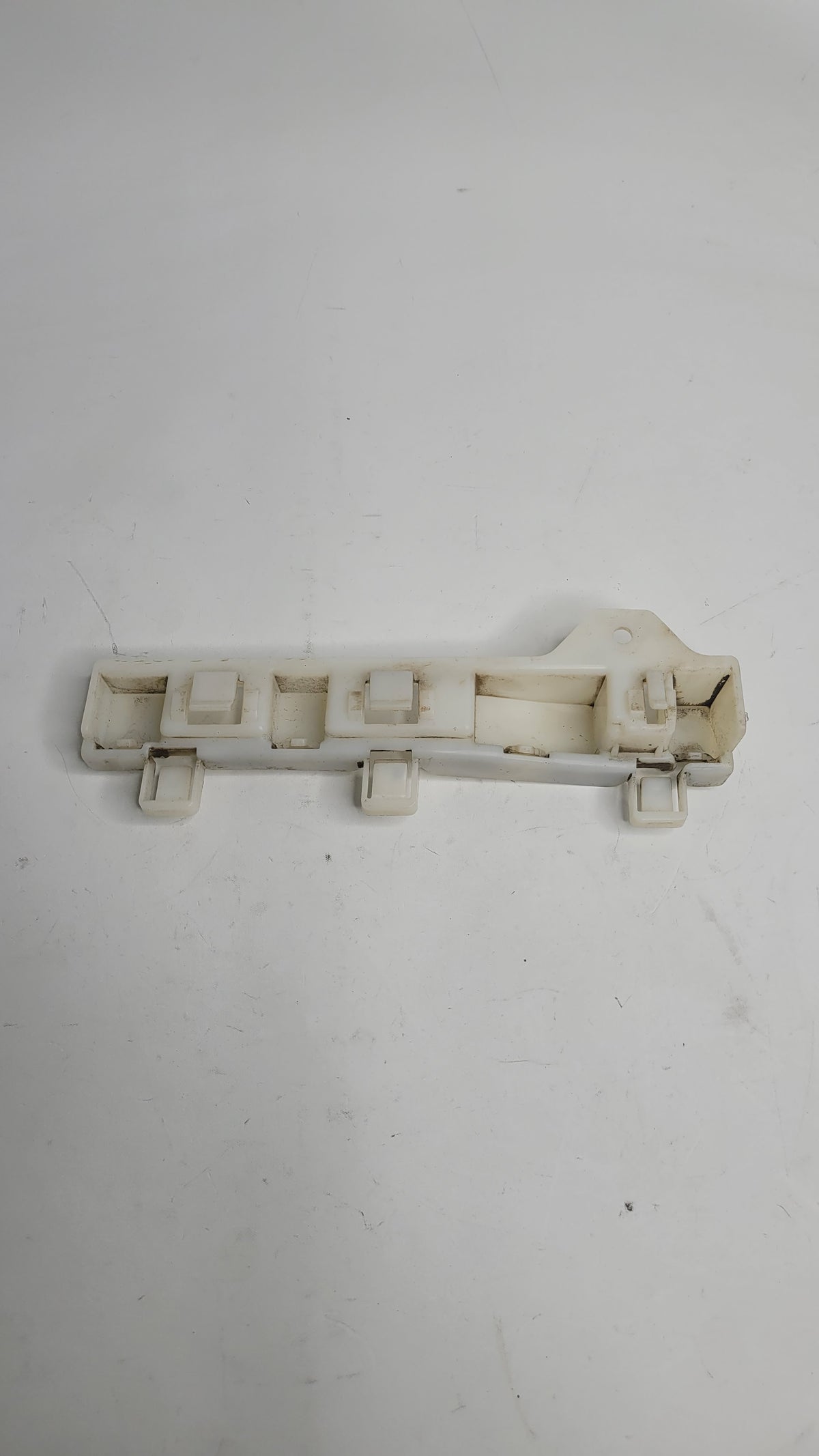 BMW M3 F80 Front Right Side M Rocker Panel Holder 51778054316 - MPerformance.parts