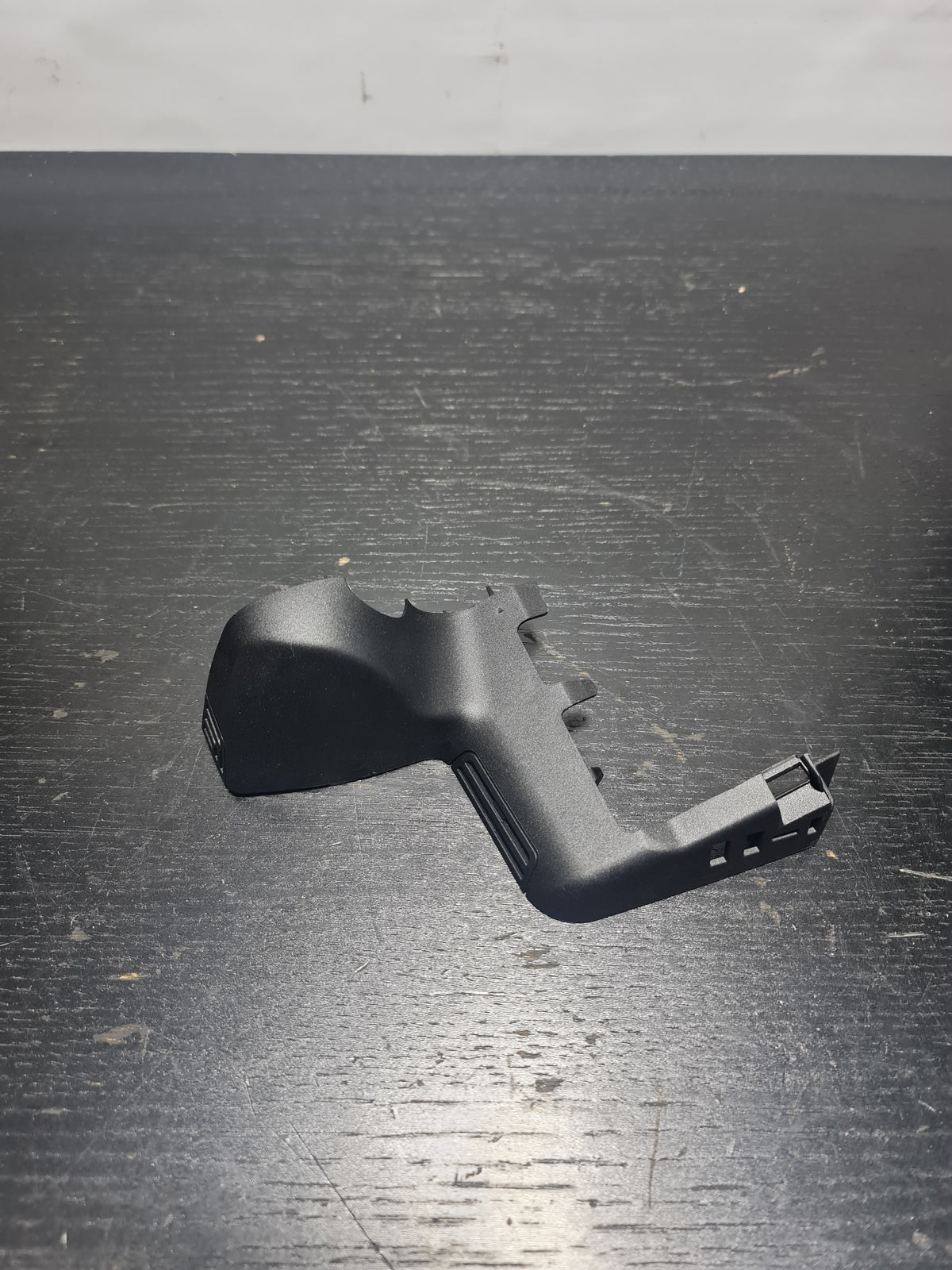 BMW M3 G80 interior front ceiling cover cap in black, showing close-up of the car's interior ceiling component.