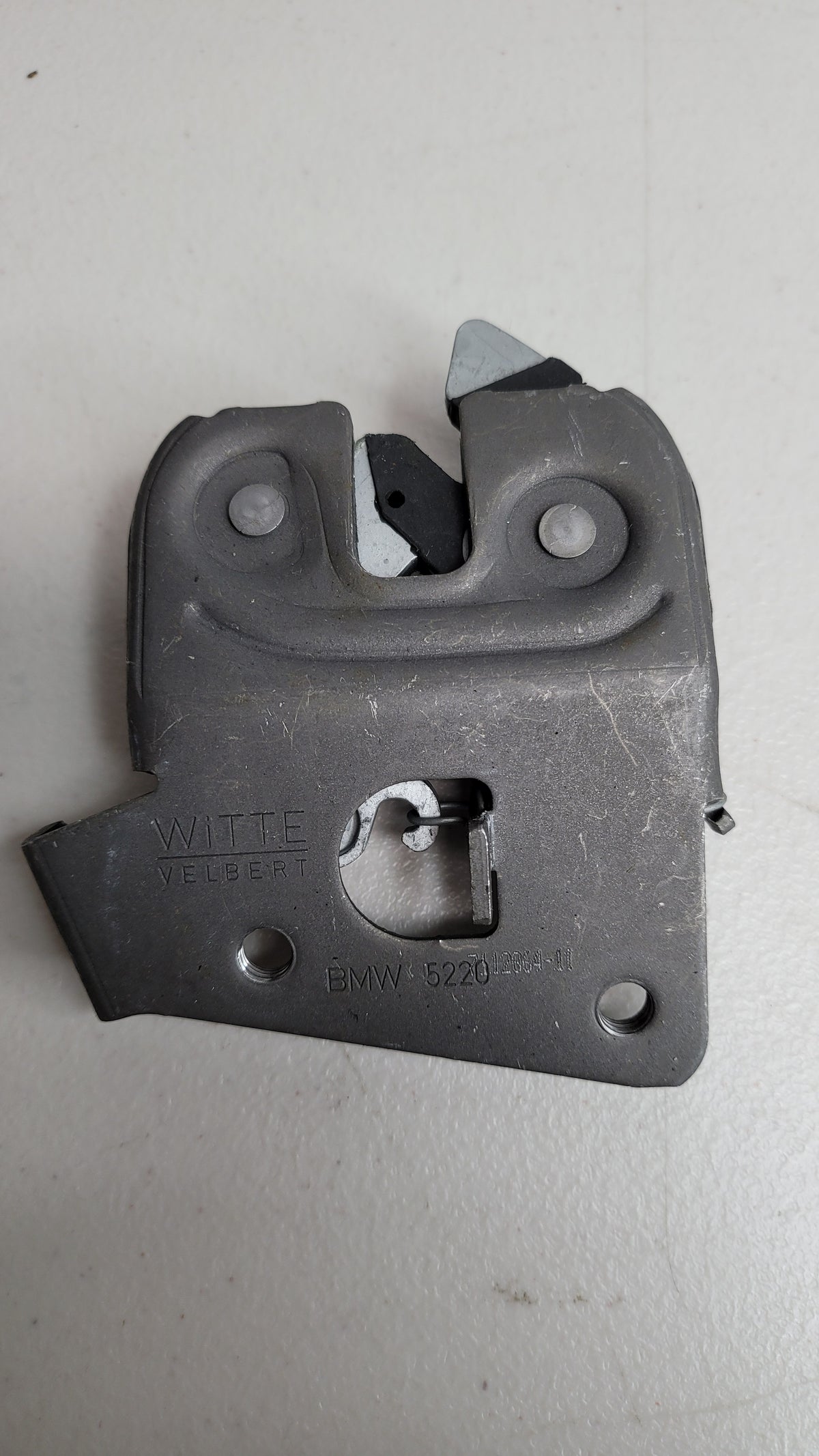 BMW M3 G80 Rear Seat Lock Release Latch 5220 7112864 - MPerformance.parts