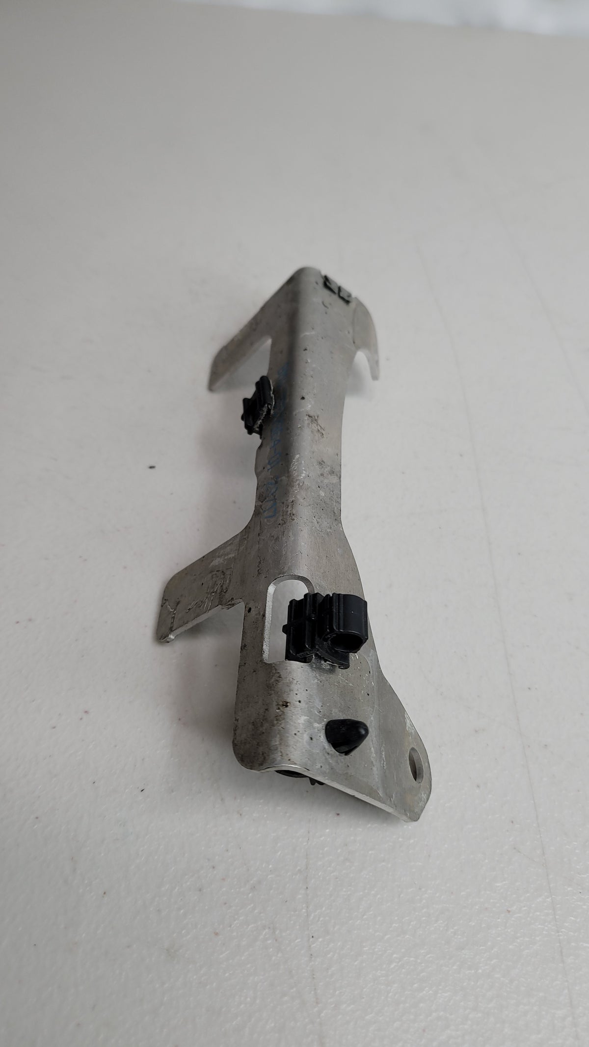 BMW M3 Holder Lambda Probe Bracket 7853964 - MPerformance.parts