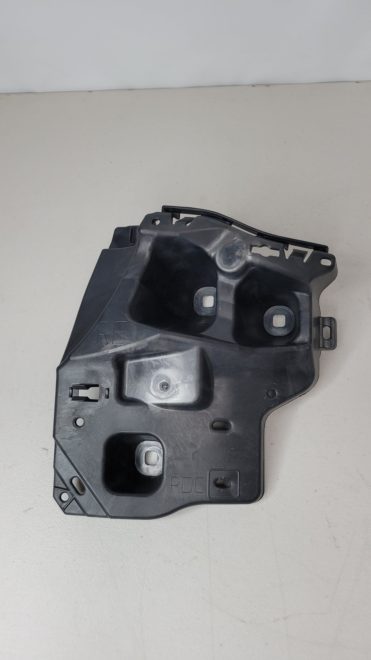 BMW M3 M4 G80 G82 G83 REAR RIGHT BUMPER BRACKET LATERAL MOUNT 7497112 - MPerformance.parts