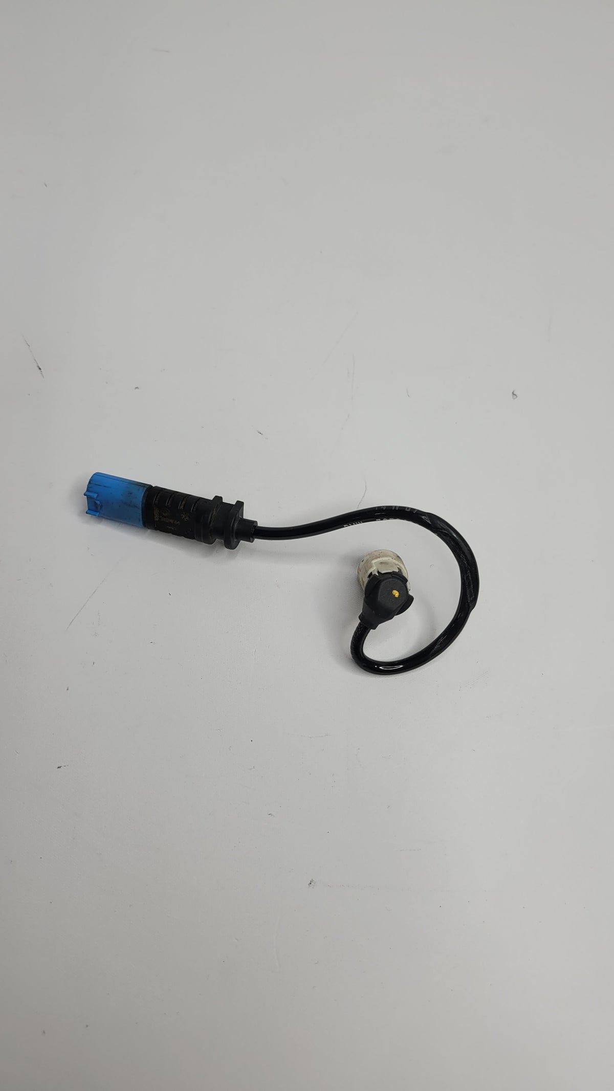 BMW M4 F82 REAR RIGHT EDC ADAPTER CABLE OEM 7850608 01 - MPerformance.parts