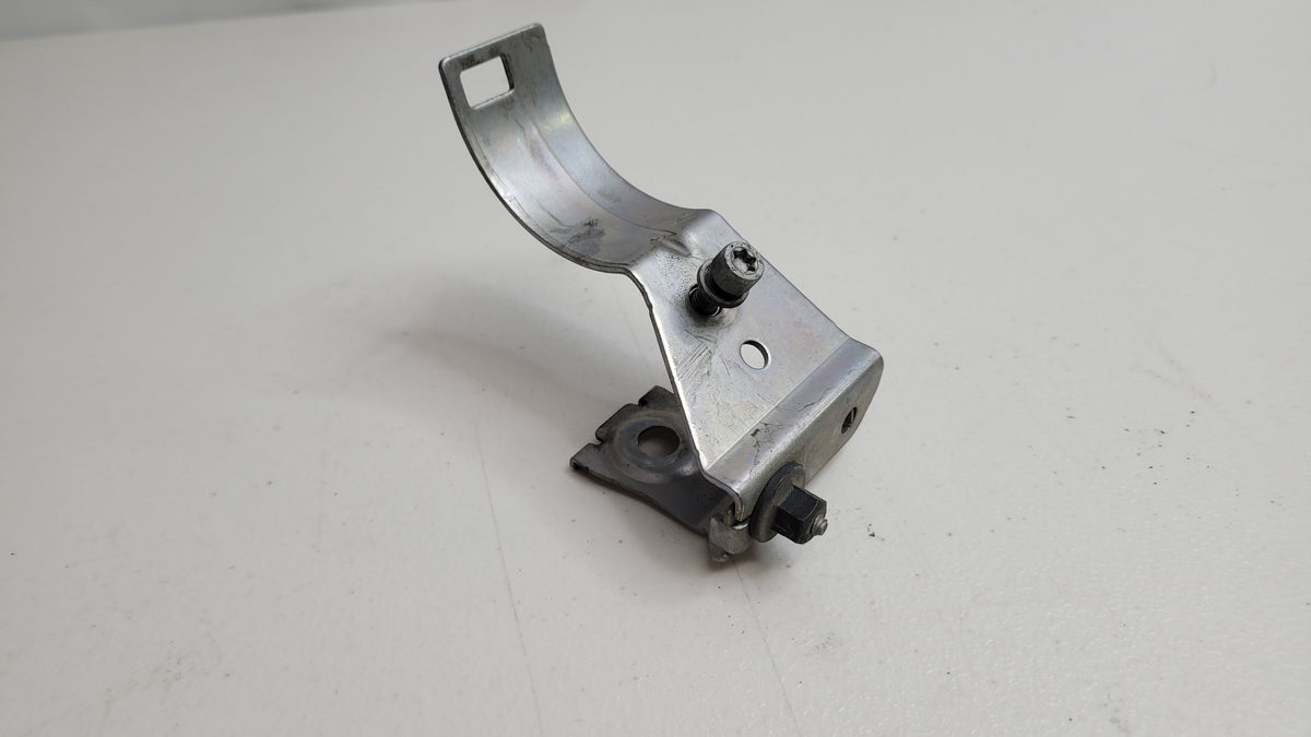 PUMP 9322071 BMW M4 F83 3.0 PETROL TWIN TURBO 2018 BRACKET WATER PUMP 64539322071 - MPerformance.parts