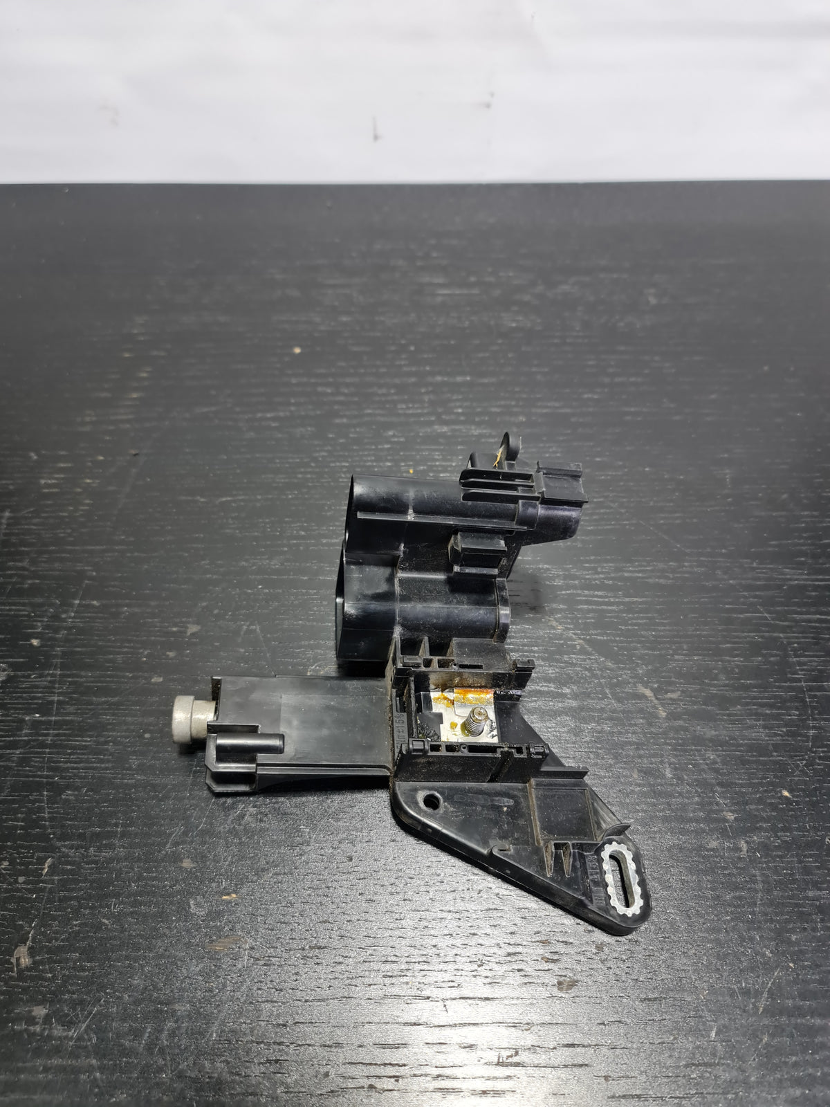 2012-2020 BMW 61-14-9-356-159 BMW 61149356159 Distributor, External Ignition Base 9356159 01 - MPerformance.parts