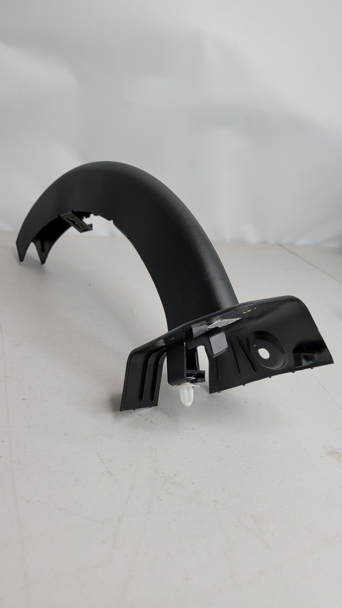 BMW G80 M3 fairing hinge tailgate left, MPerformance.parts replacement part for reliable vehicle support and alignment.