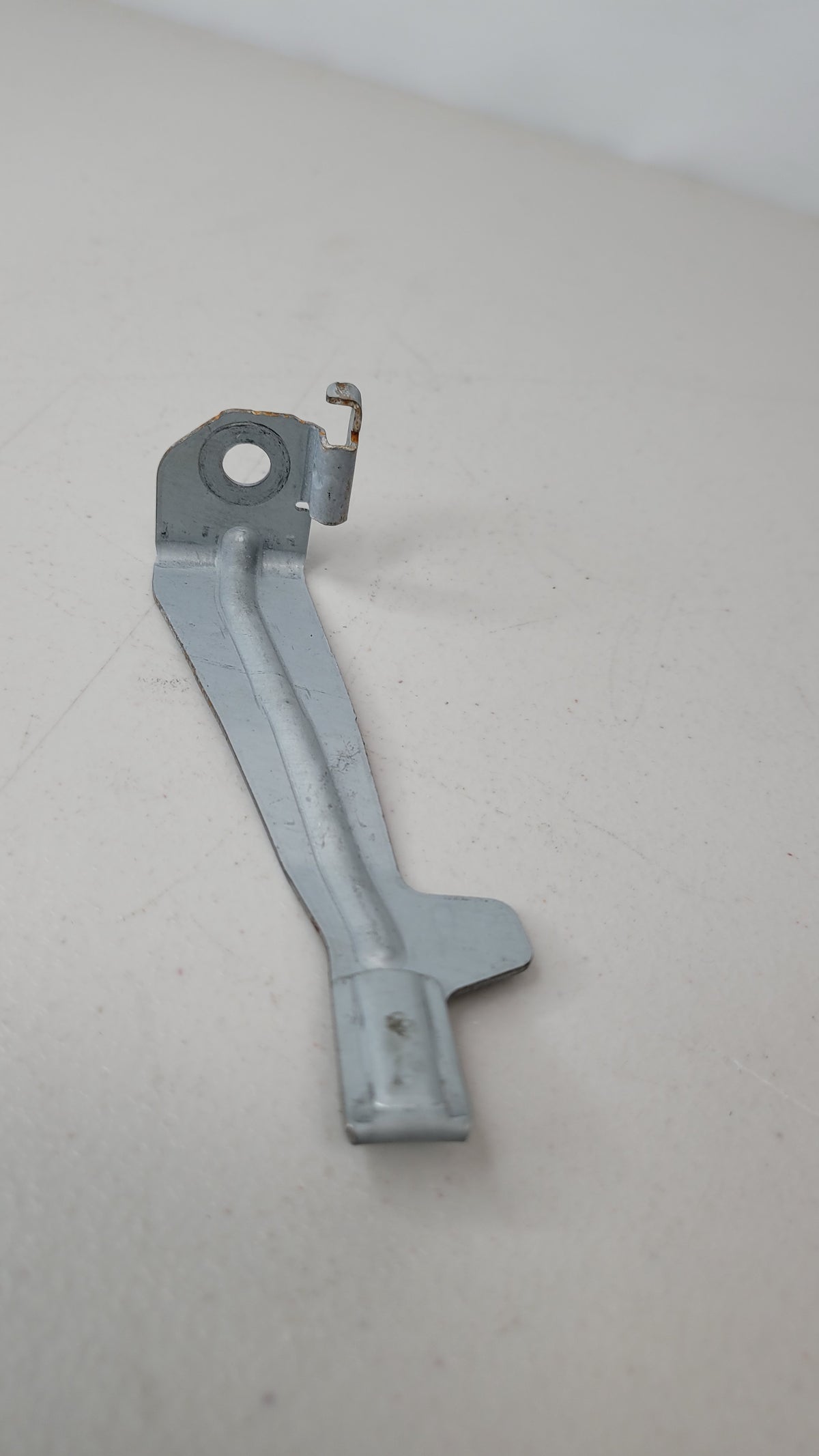 Footwell Mount BMW G80 Driver Side Bracket Holder 9370547 - MPerformance.parts