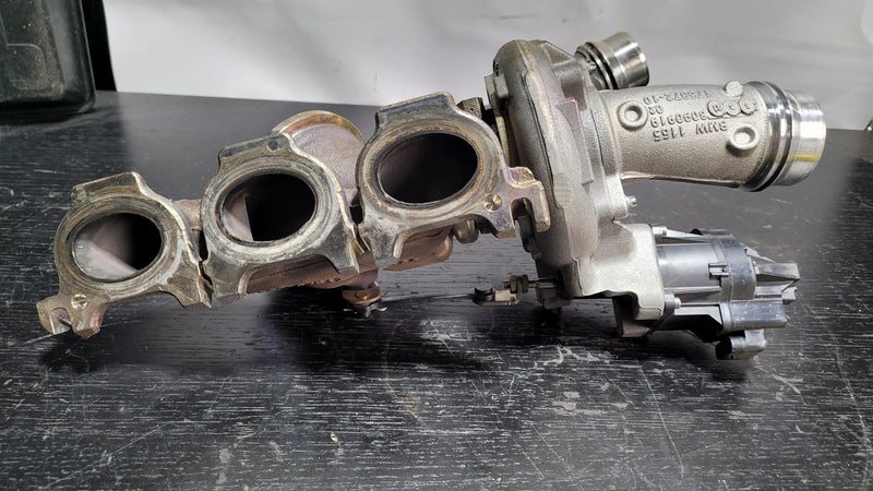 G80 G82 M3 M4 rear turbo complete assembly by MPerformance.parts, including turbocharger and related components visible.