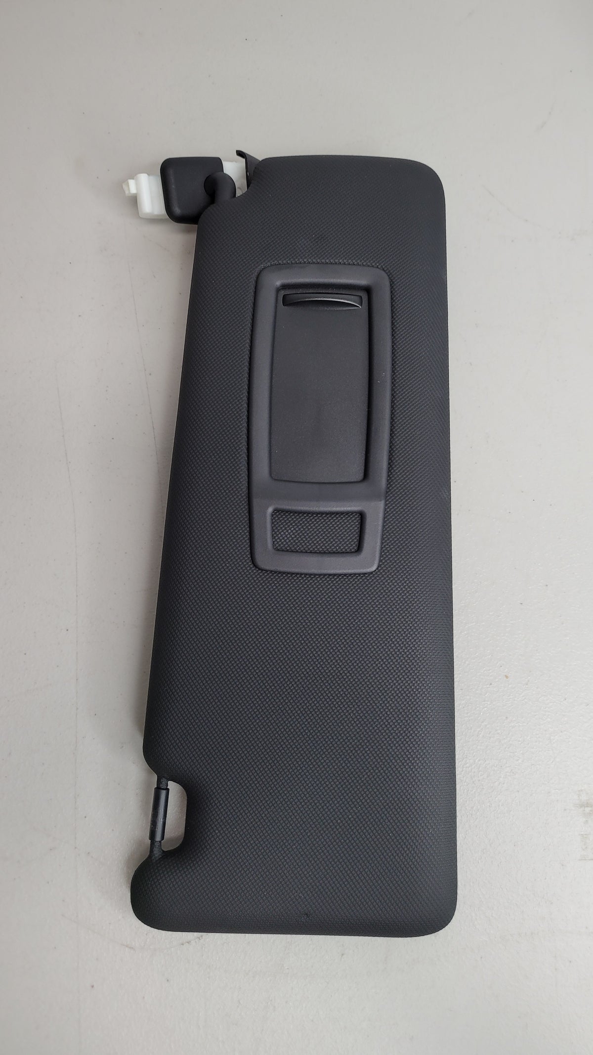 BMW 51-16-8-061-314 BMW 51168061314 Sun Visor, Right 8061314 04 - MPerformance.parts