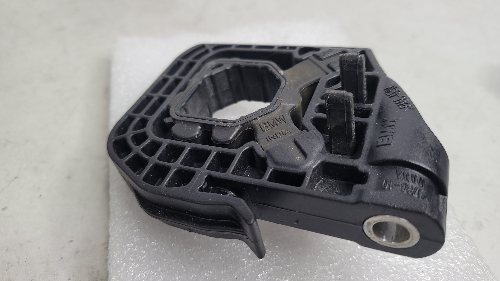 BMW G80 M3 Petrol Radiator Pack Bracket Mount Right - MPerformance.parts