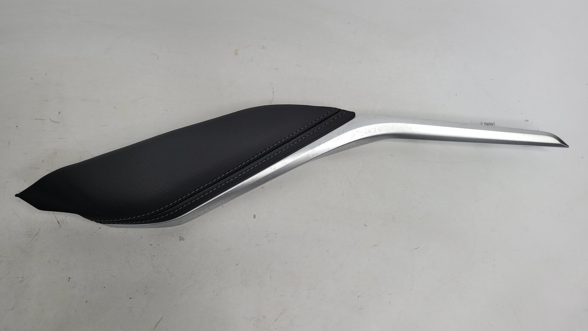 G80 M3 Driver Knee Leather Panel - 8088329-10 - MPerformance.parts