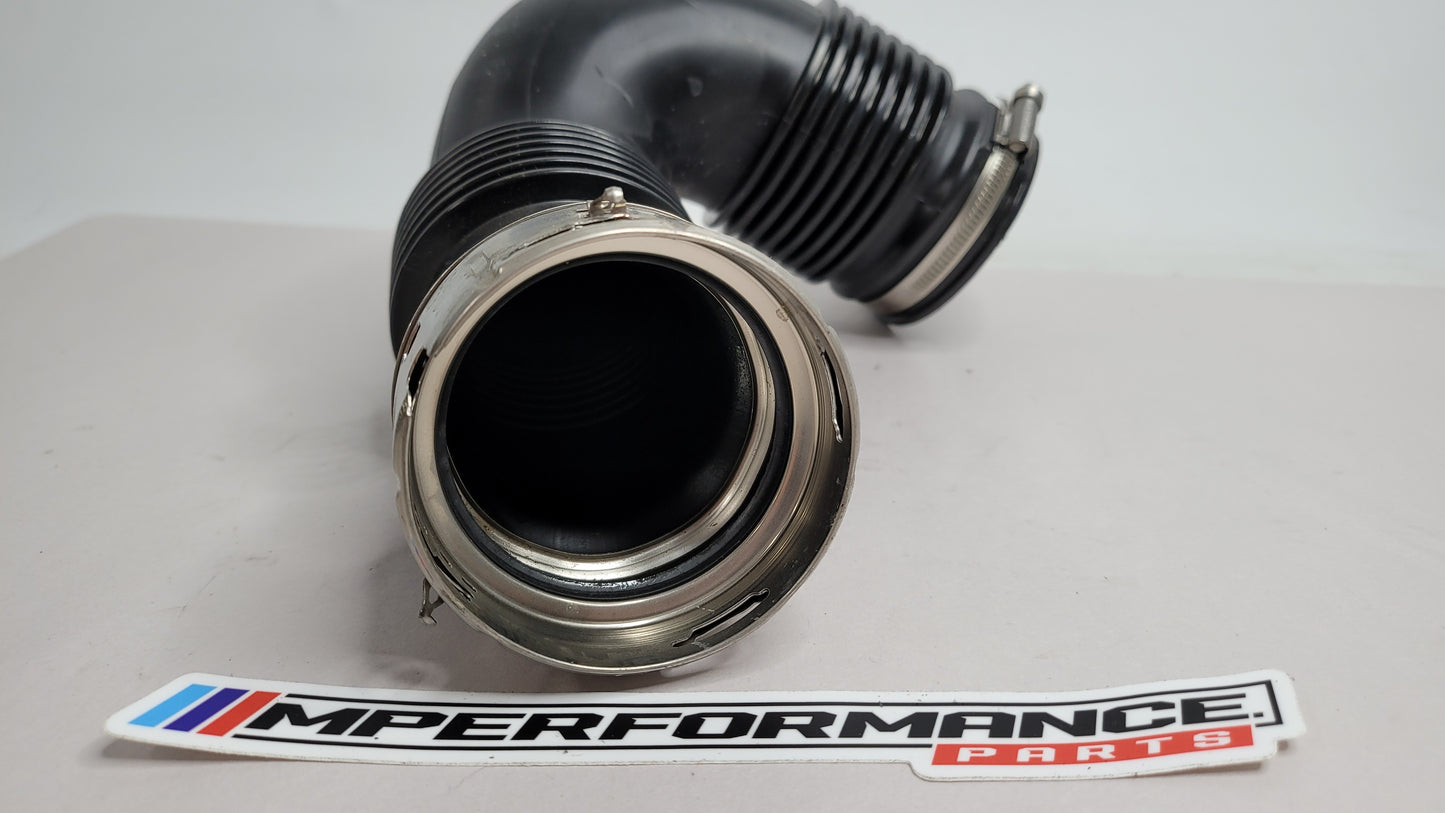 BMW M3 M4 G80 G82 G83 AIR INTAKE DUCT CHARGE PIPE 8095812 - MPerformance.parts