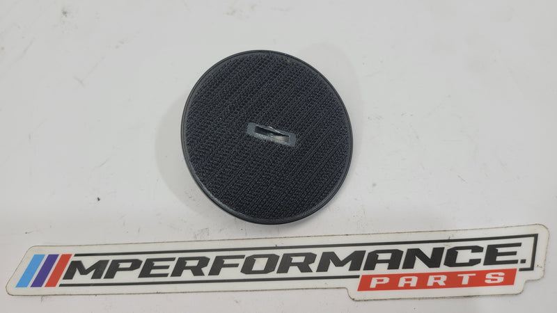 BMW F10 F30 F25 mounting floor mats holder clip bayonet mount, MPerformance.parts, close-up of clip for secure attachment.