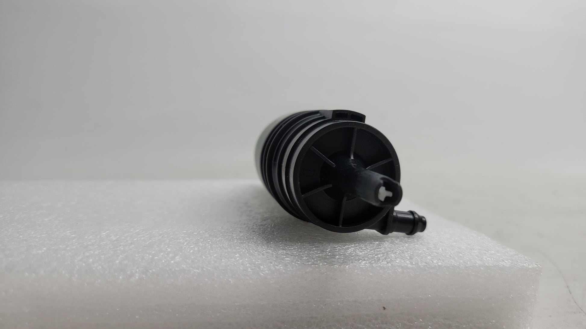 BMW G80 G26 G30 F31 F44 Washer Pump Washer Water Pump 7298309 - MPerformance.parts