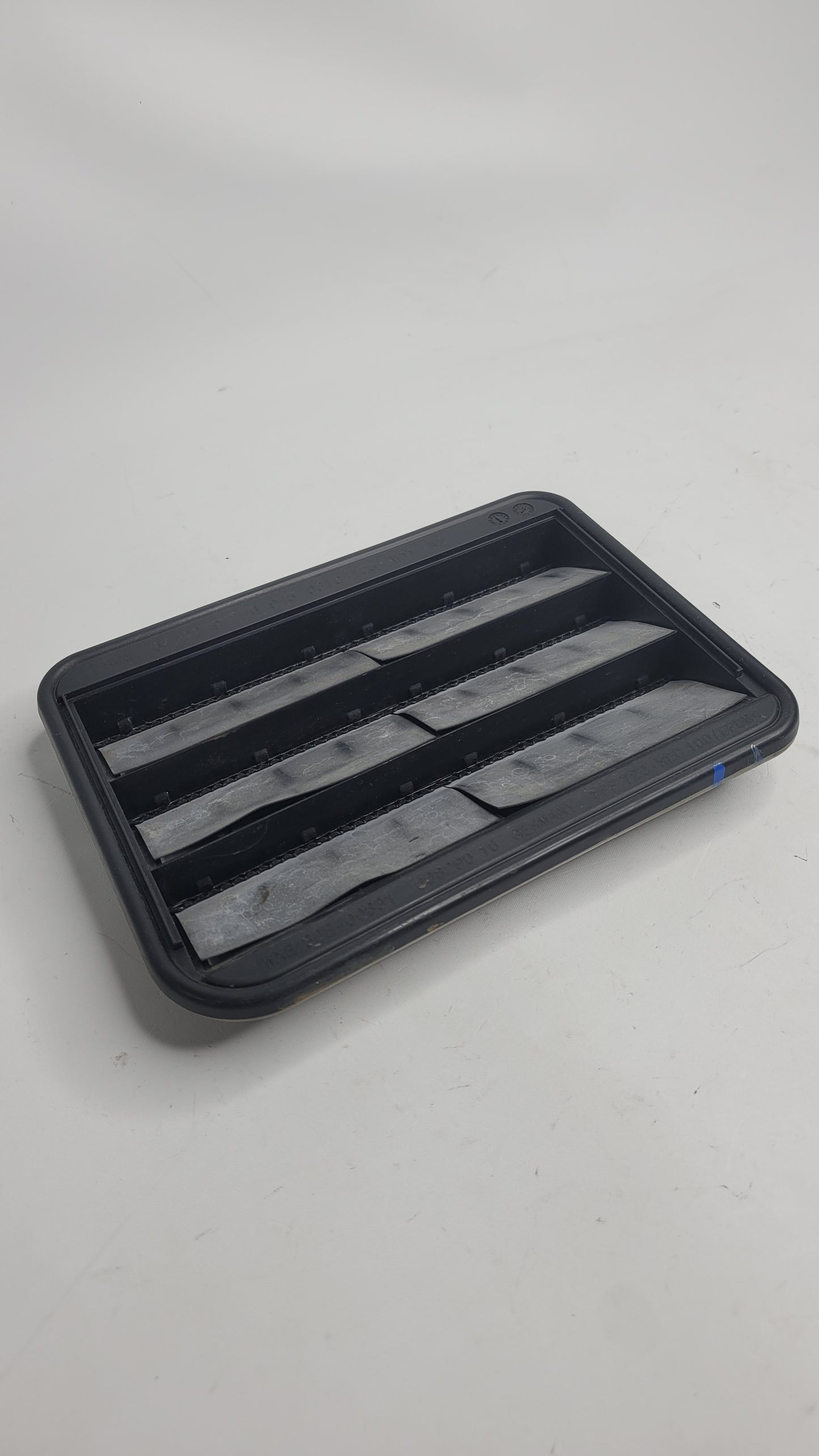 BMW M3 F80 Rear Ventilation Air Vent Deflector 608290-10 - MPerformance.parts