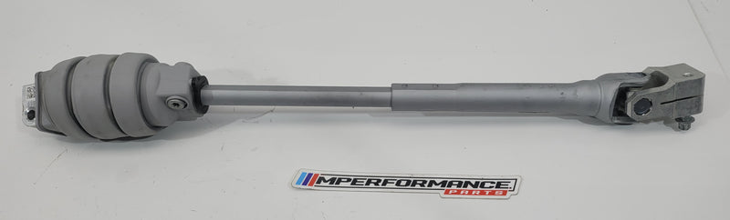 BMW M3 M4 G80 G82 G83 Competition XDrive steering column shaft joint spindle, part number 6862091, installed on vehicle.