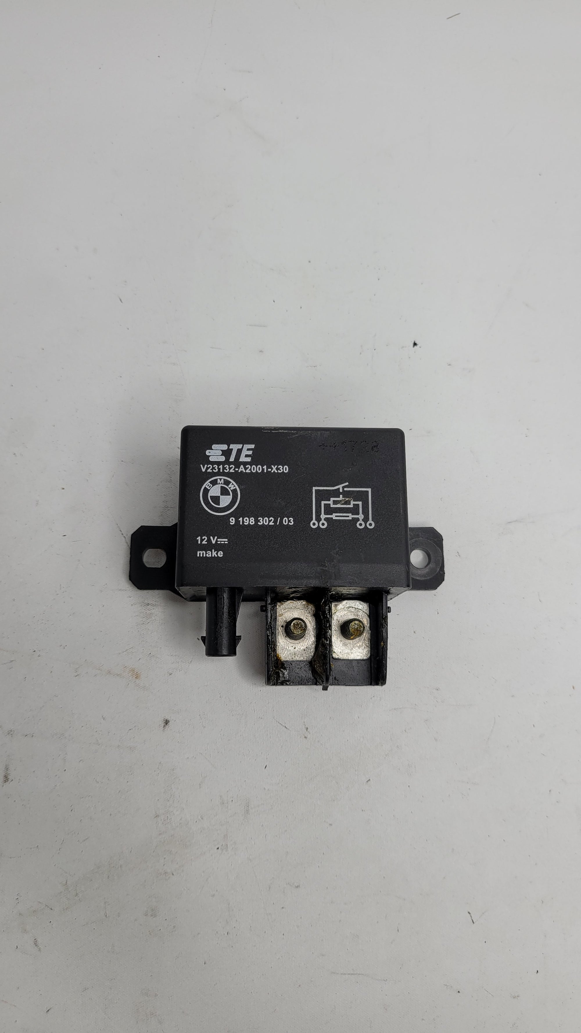 2010-2020 BMW 61-36-9-198-302 BMW 61369198302 Relay 9198302 03 - MPerformance.parts