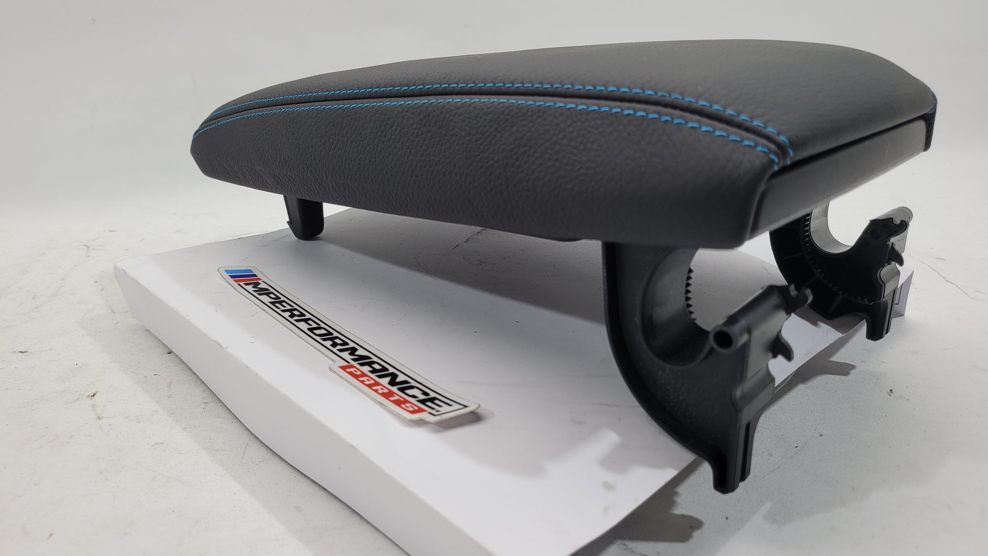 06869 - MPerformance.parts