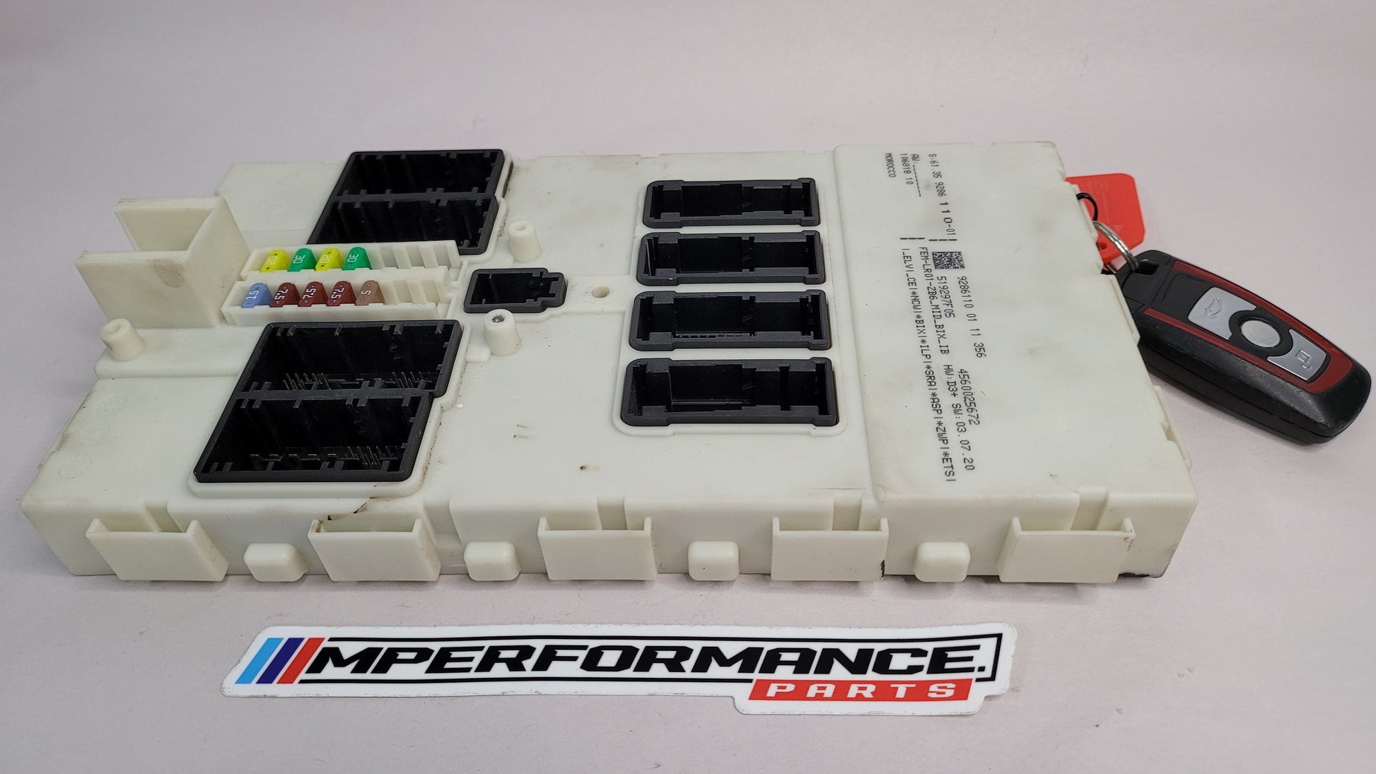 BMW F20 F21 F30 F31 F32 F80 Body Control Comfort Module Unit FEM ECU LR01 + key 9286110 - MPerformance.parts