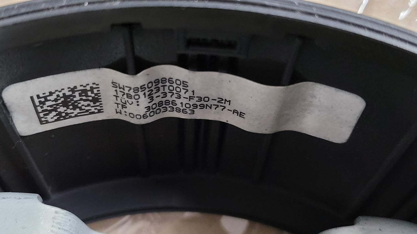 BMW F80 F82 F83 M3 M4 Steering Wheel - sw785098605 - MPerformance.parts
