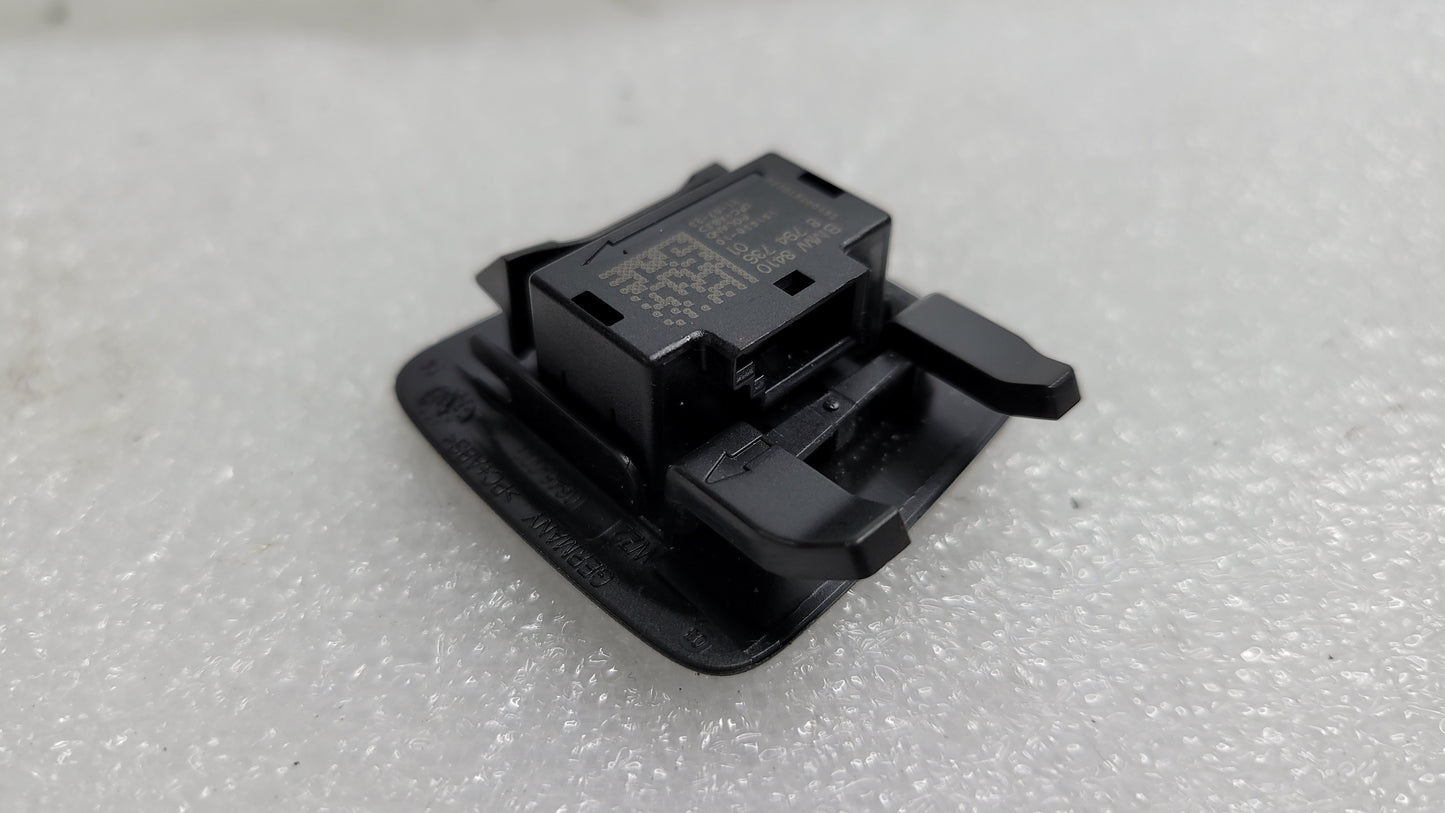 BMW M3 G80 Microphone 8794736