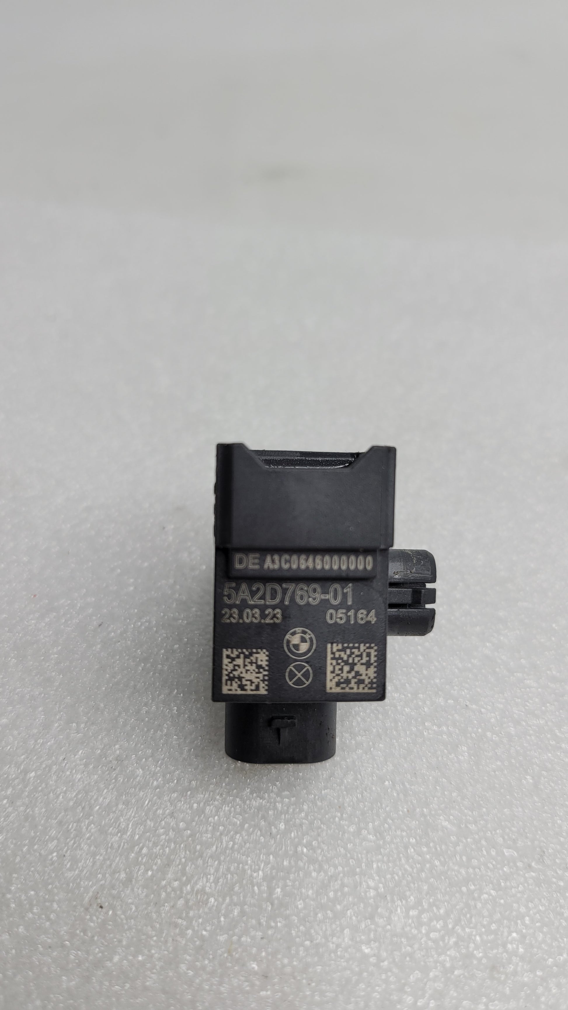 BMW G20 G26 G22 G80 FRONT AIRBAG DEPLOYMENT CRASH IMPACT SENSOR 5A2D769 - MPerformance.parts