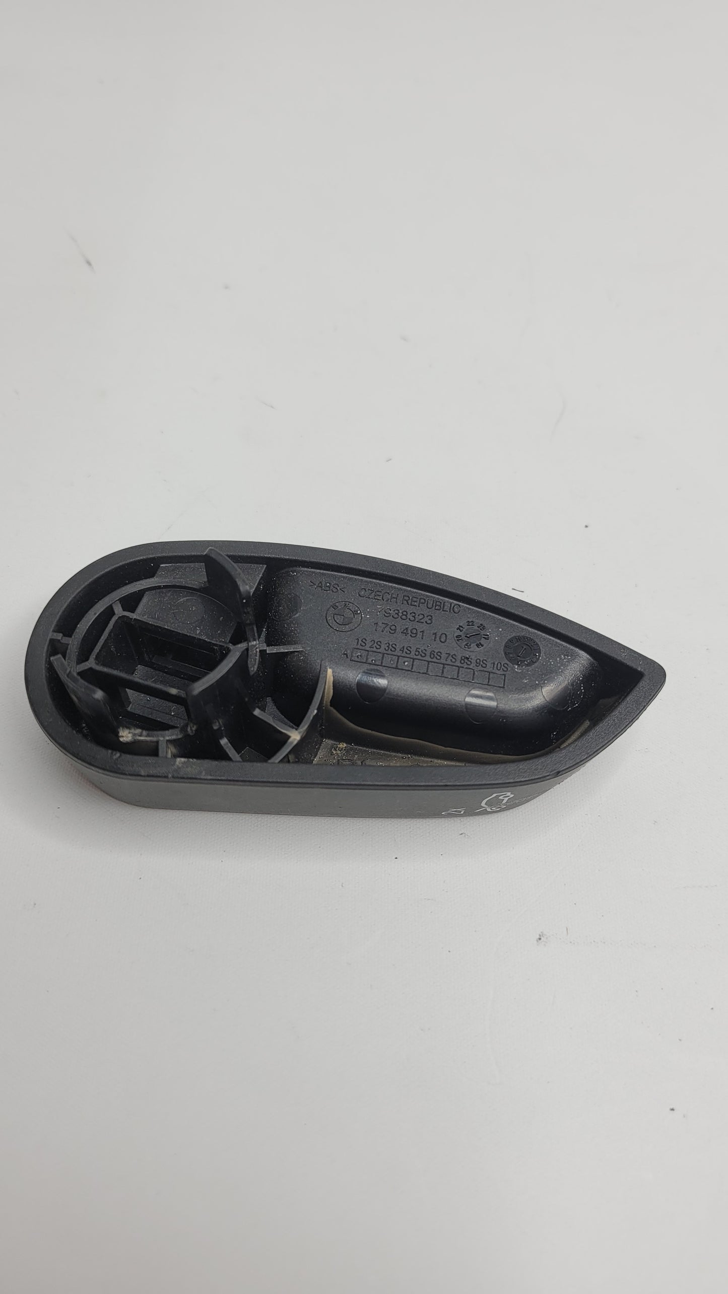 BMW M3 Bonnet Hood Opener Release Handle Lid 67938323 - MPerformance.parts