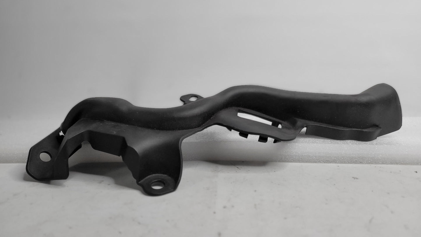 BMW G80 G81 M3 G82 G83 M4 Right Side Engine Compartment Rubber 8075016 - MPerformance.parts