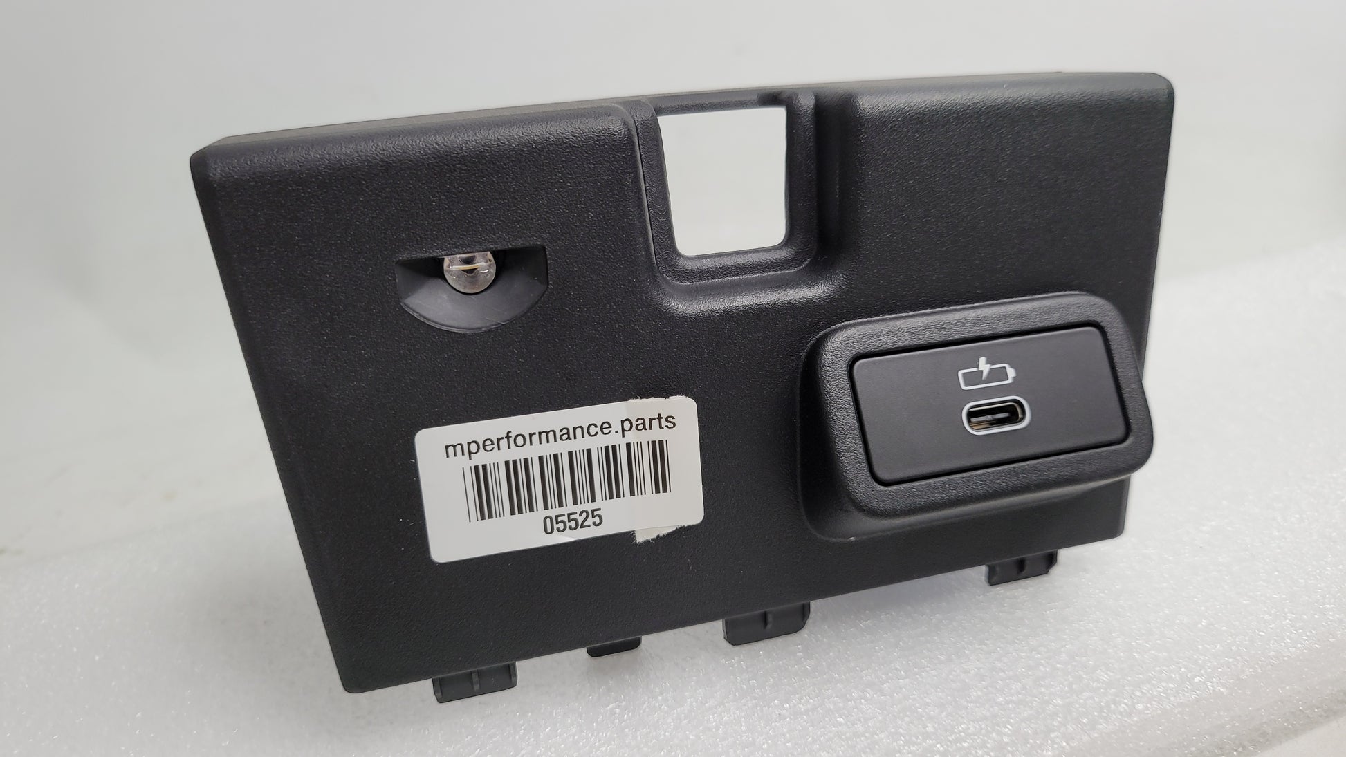 BMW M3 G80 CENTER CONSOLE USB C PLUG W/ LIGHT - 106038803c - MPerformance.parts