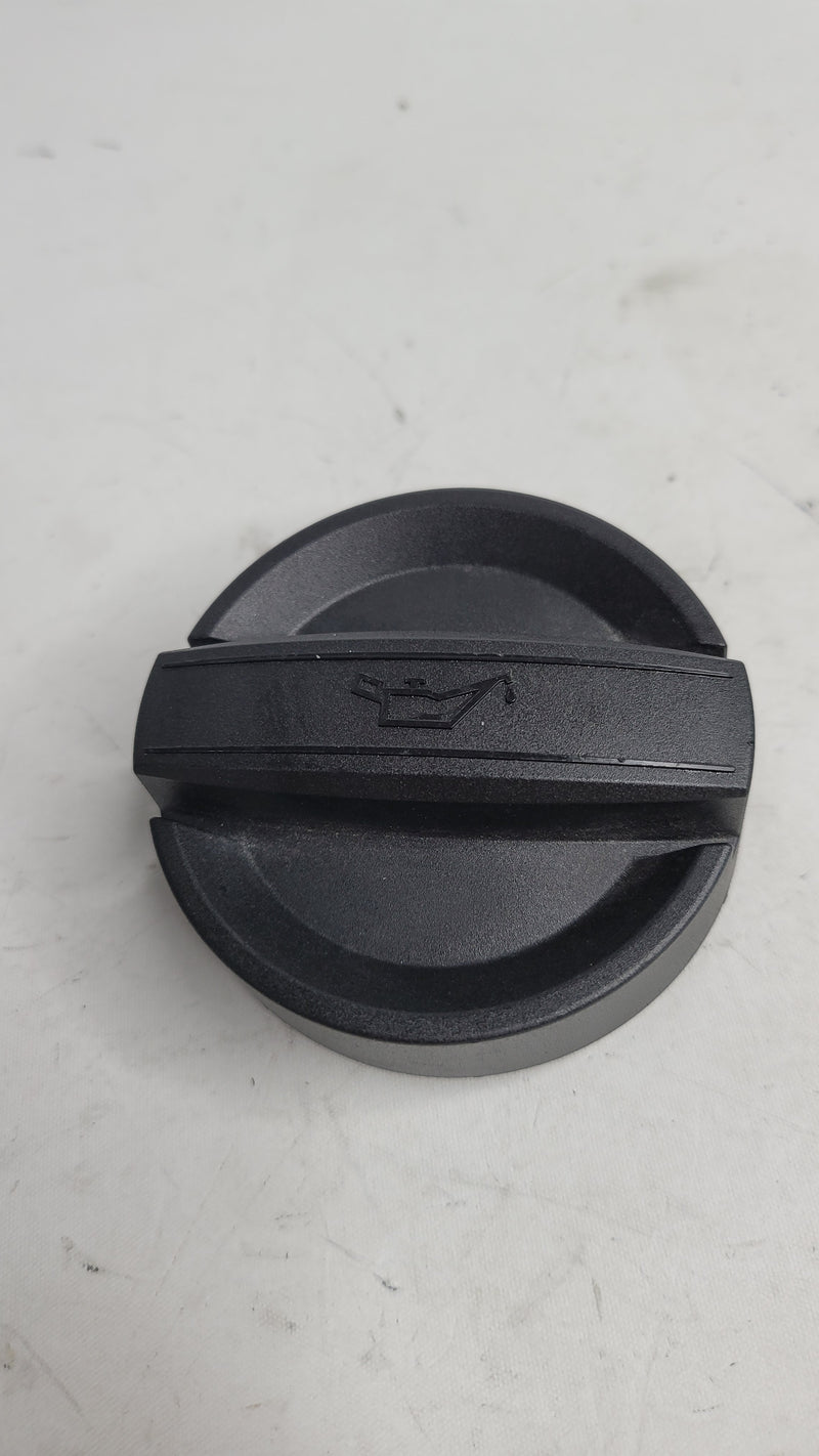 Engine OIL CAP 8655331 F80 M3 - MPerformance.parts