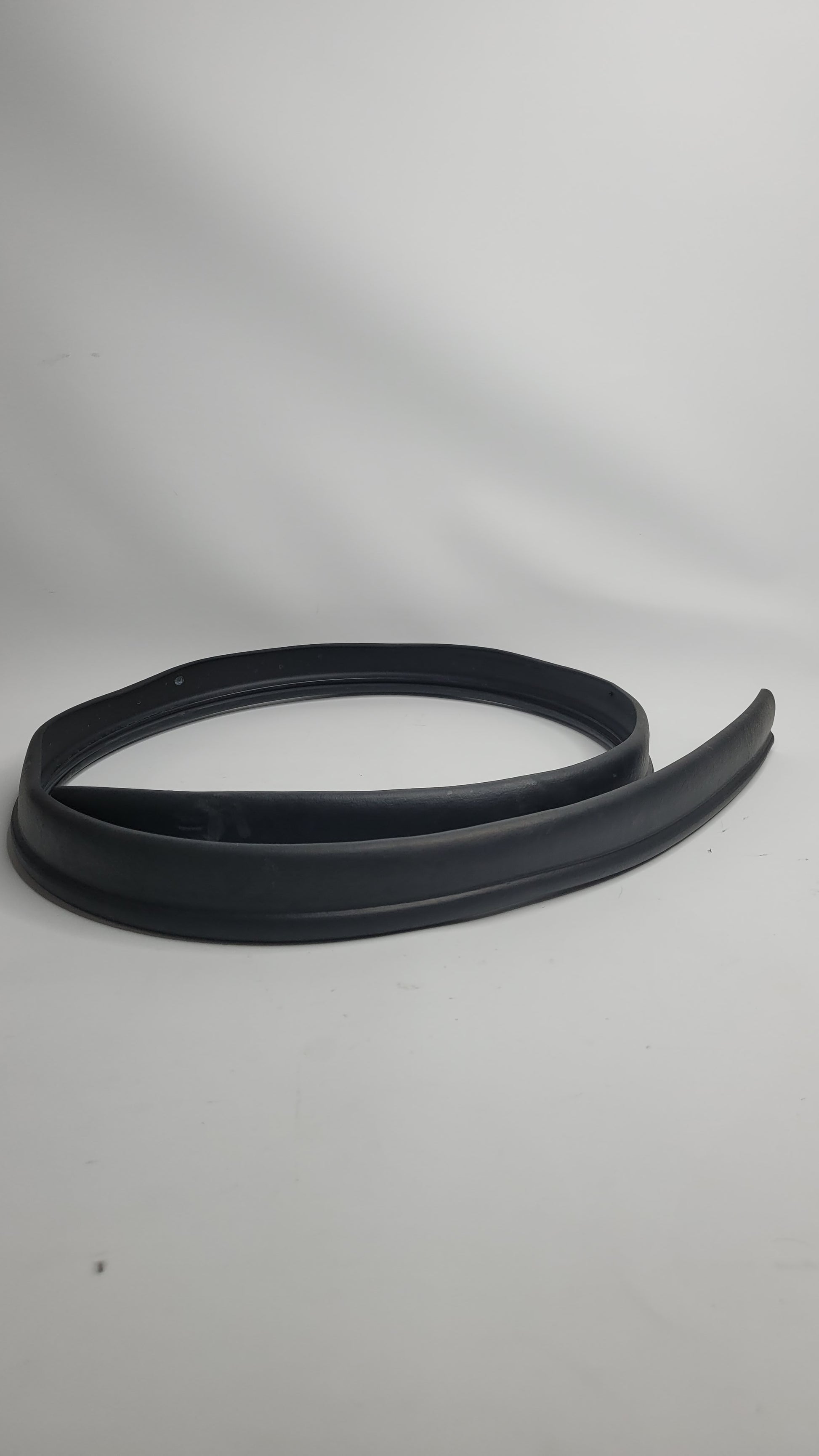 BMW F20 F21 F22 F87 F23 & LCI ENGINE HOOD SEALING FRONT 51767239145 - MPerformance.parts