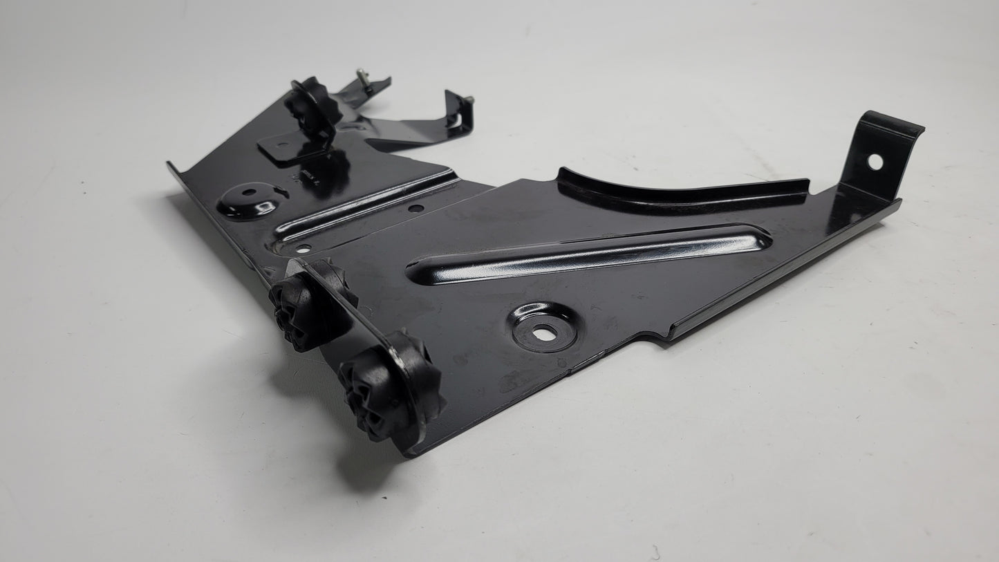 BMW M3 G87 G80 G81 G82 AIR CONDITION CONDENSER BRACKET - 8088926 - MPerformance.parts