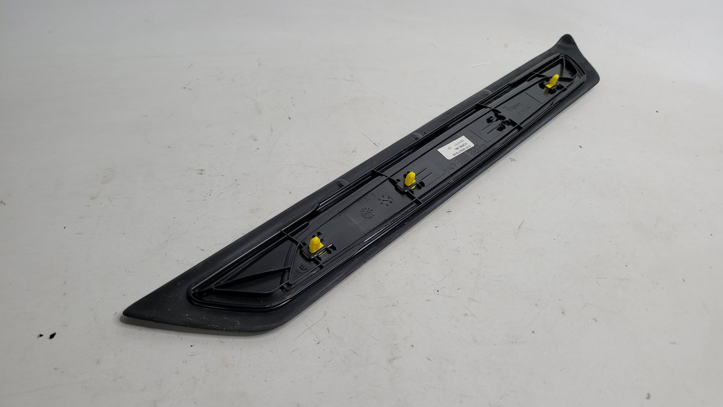 BMW M3 F80 FRONT DOOR ENTRANCE SILL TRIM 8055779 - MPerformance.parts