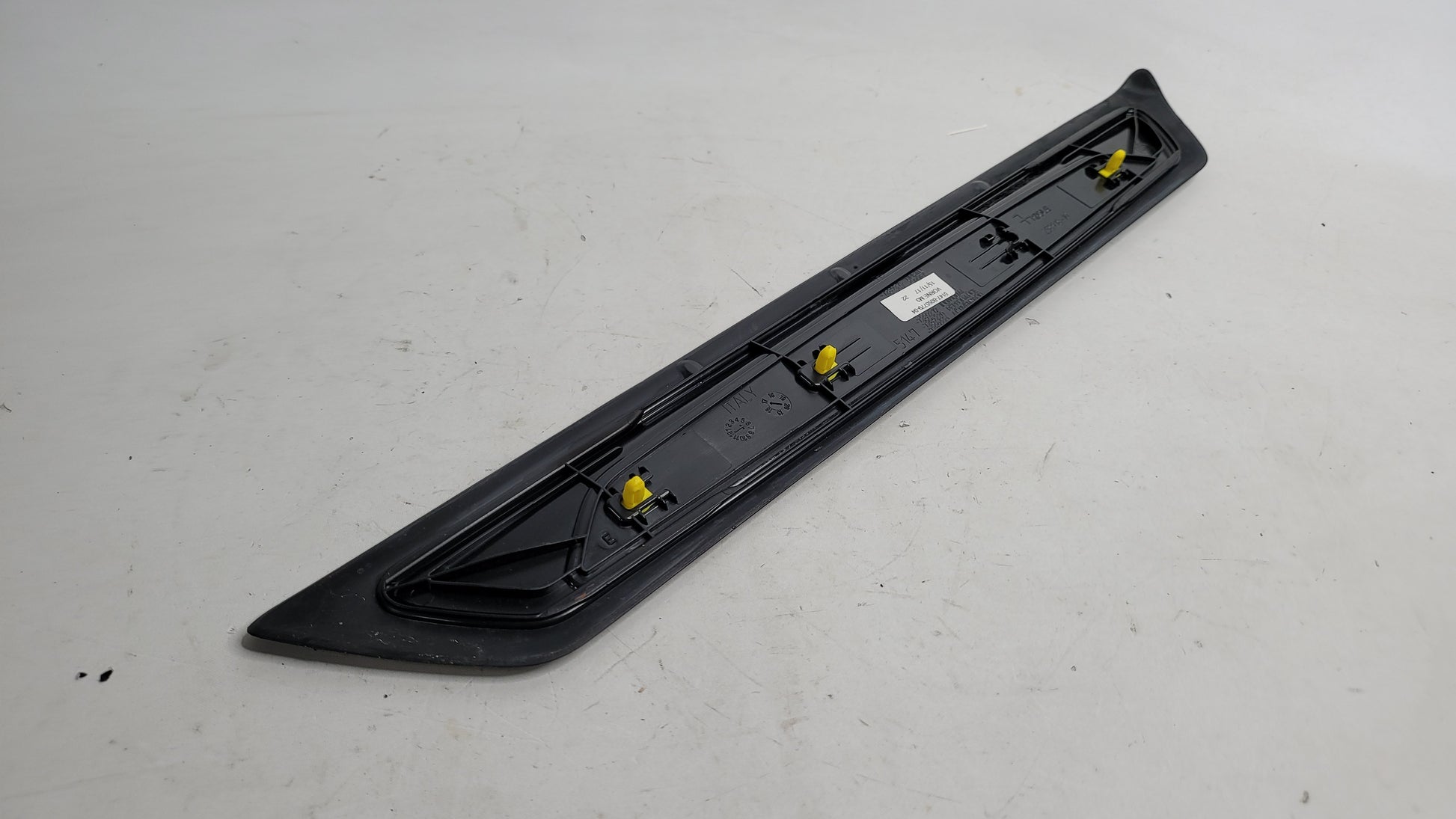 BMW M3 F80 FRONT DOOR ENTRANCE SILL TRIM 8055779 - MPerformance.parts