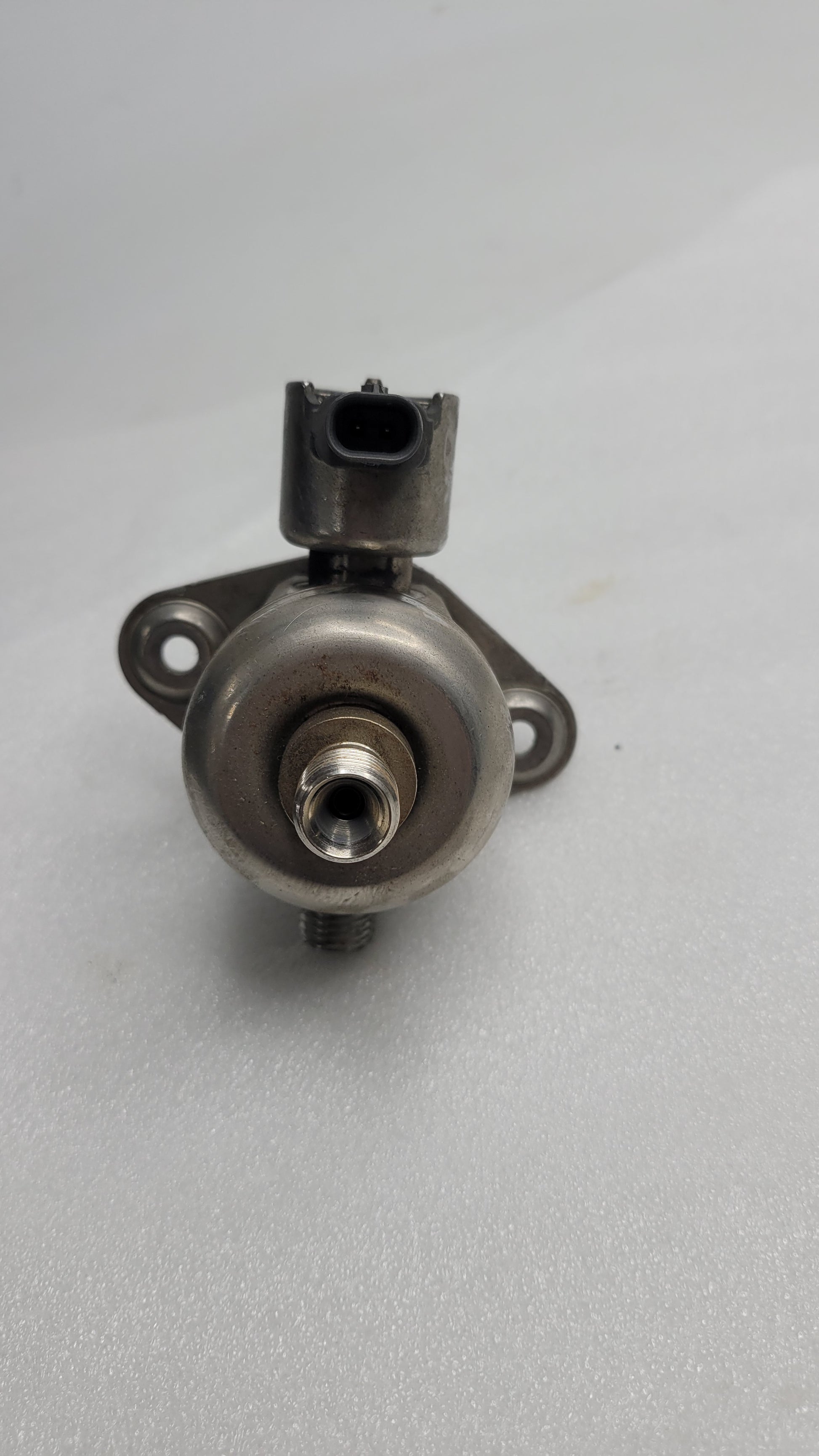 BMW F82 M4 F87 F80 F83 High-Pressure High Pressure Pump 7847204 - MPerformance.parts