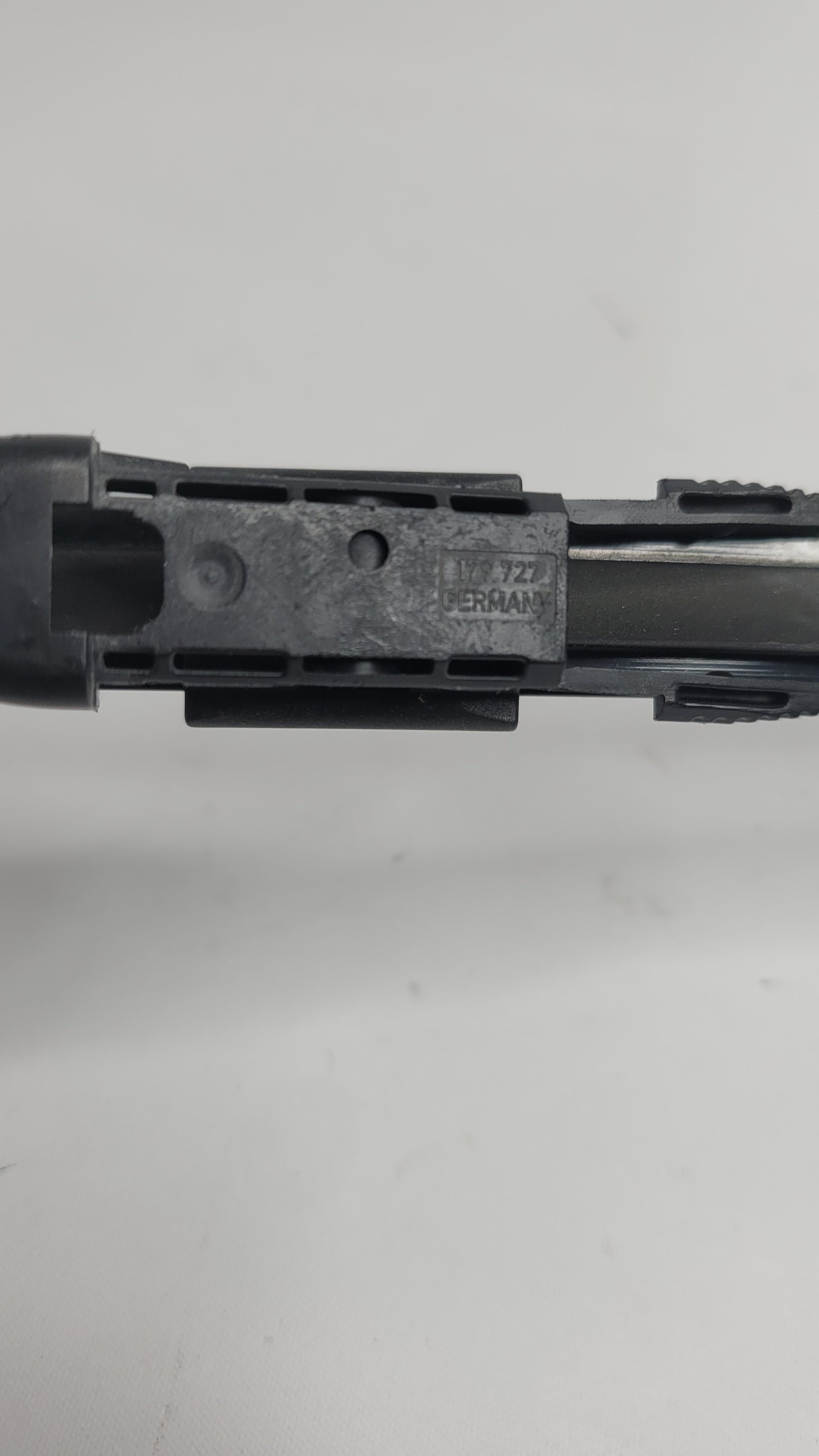 BMW F80 M3 Wiper Blade - 179727 - MPerformance.parts