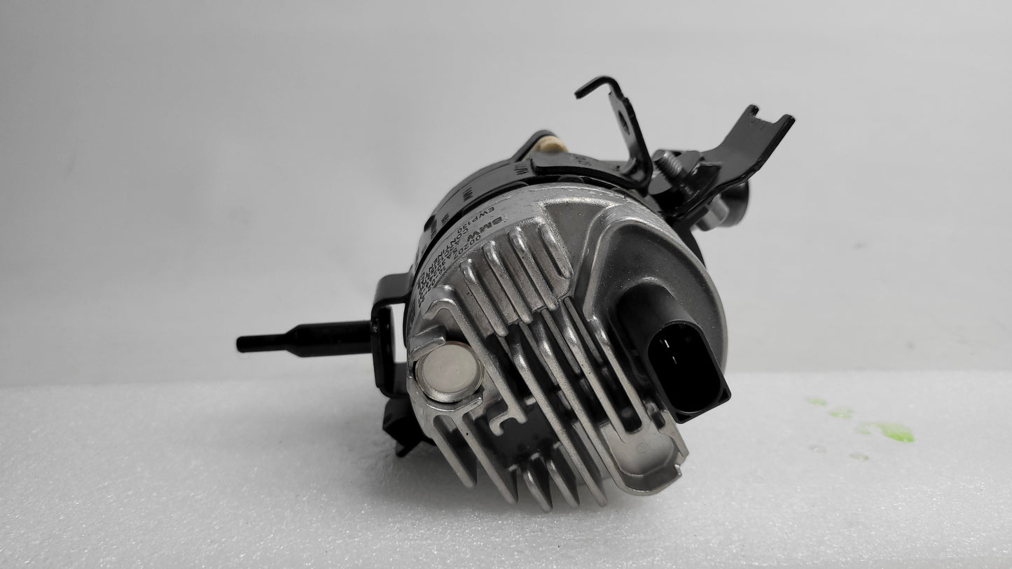 BMW M3 Competition G80 Radiator Auxiliary Pump 5A30246-01 - MPerformance.parts