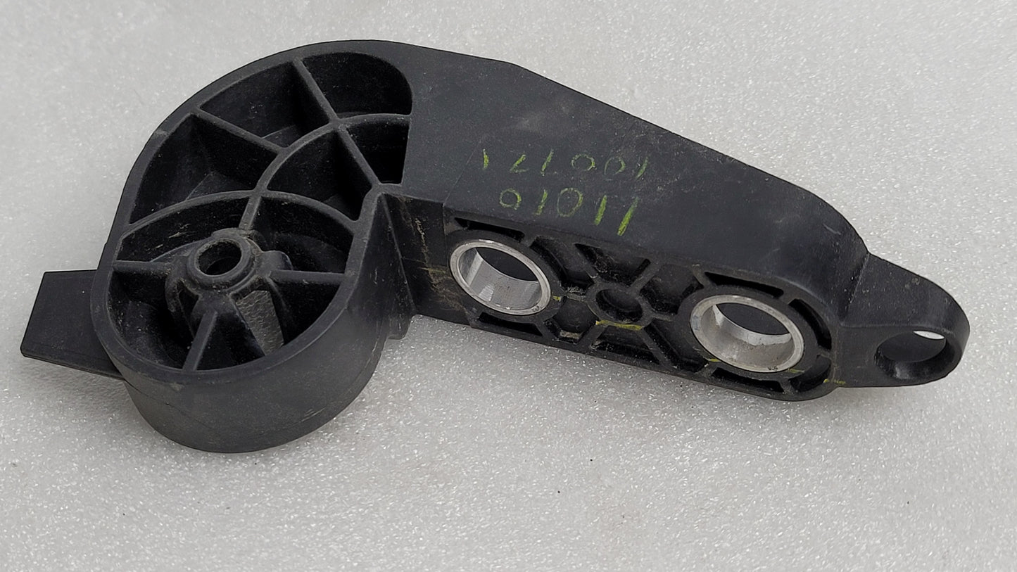 BMW M3 G80 FRONT LEFT RADIATOR SUPPORT BRACKET 7457051 - MPerformance.parts