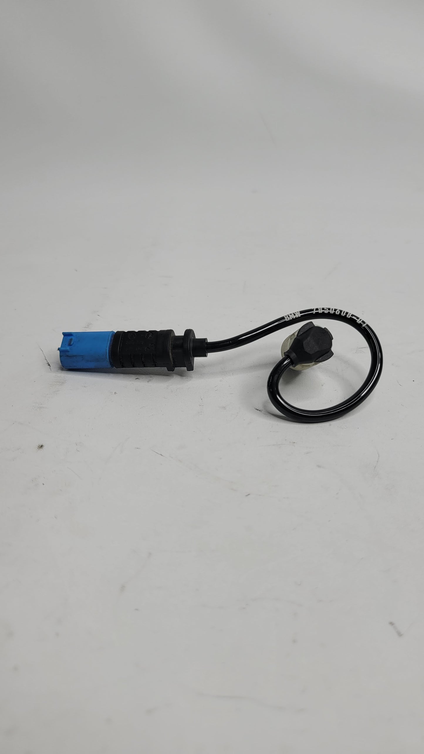 BMW M3 F80 Rear Adapter cable shock Absorber EDC 7850608 - MPerformance.parts