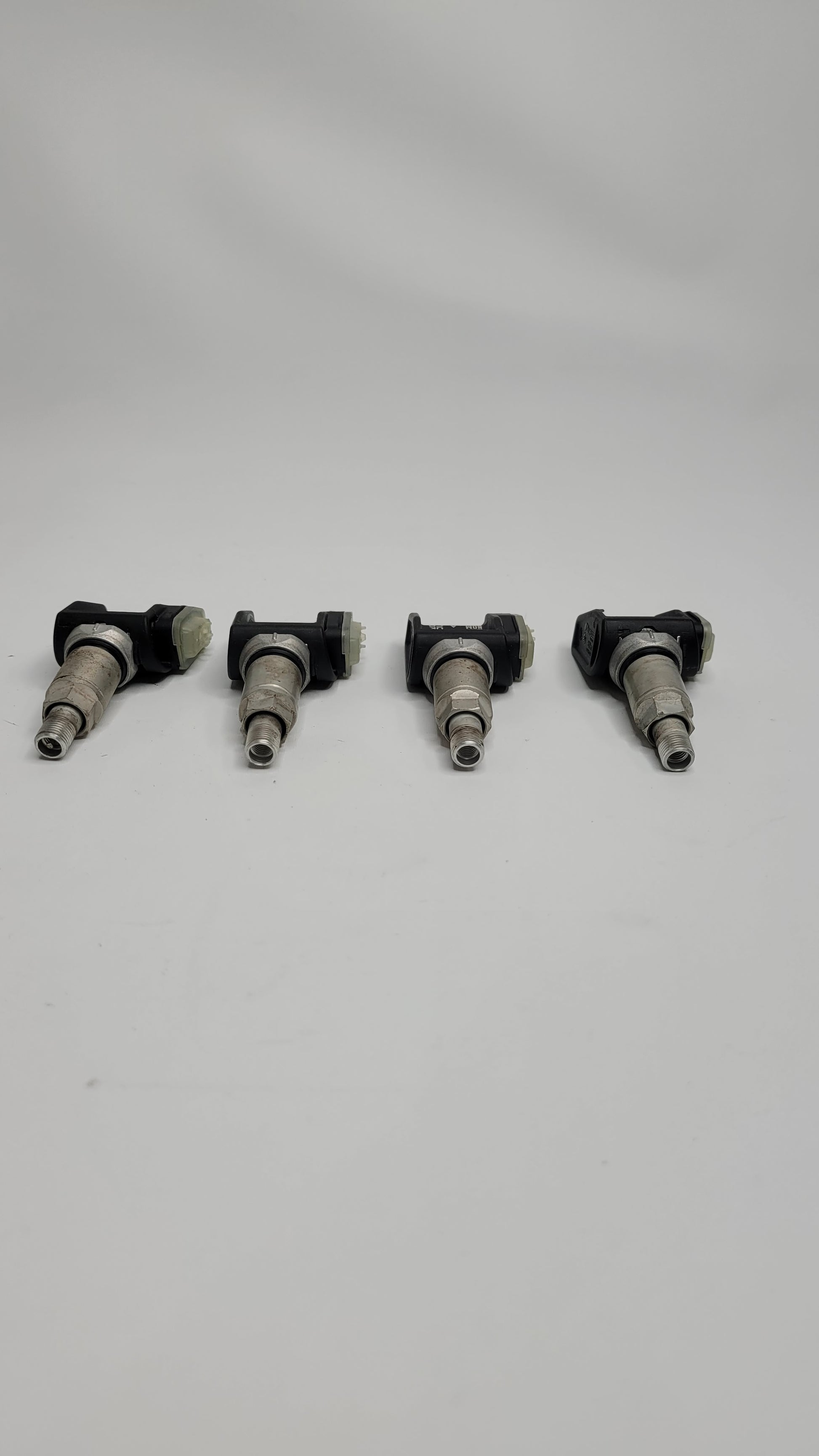 BMW SET of 4 TPMS Tire Pressure Monitor Sensor x4 - 6887140-03 - MPerformance.parts