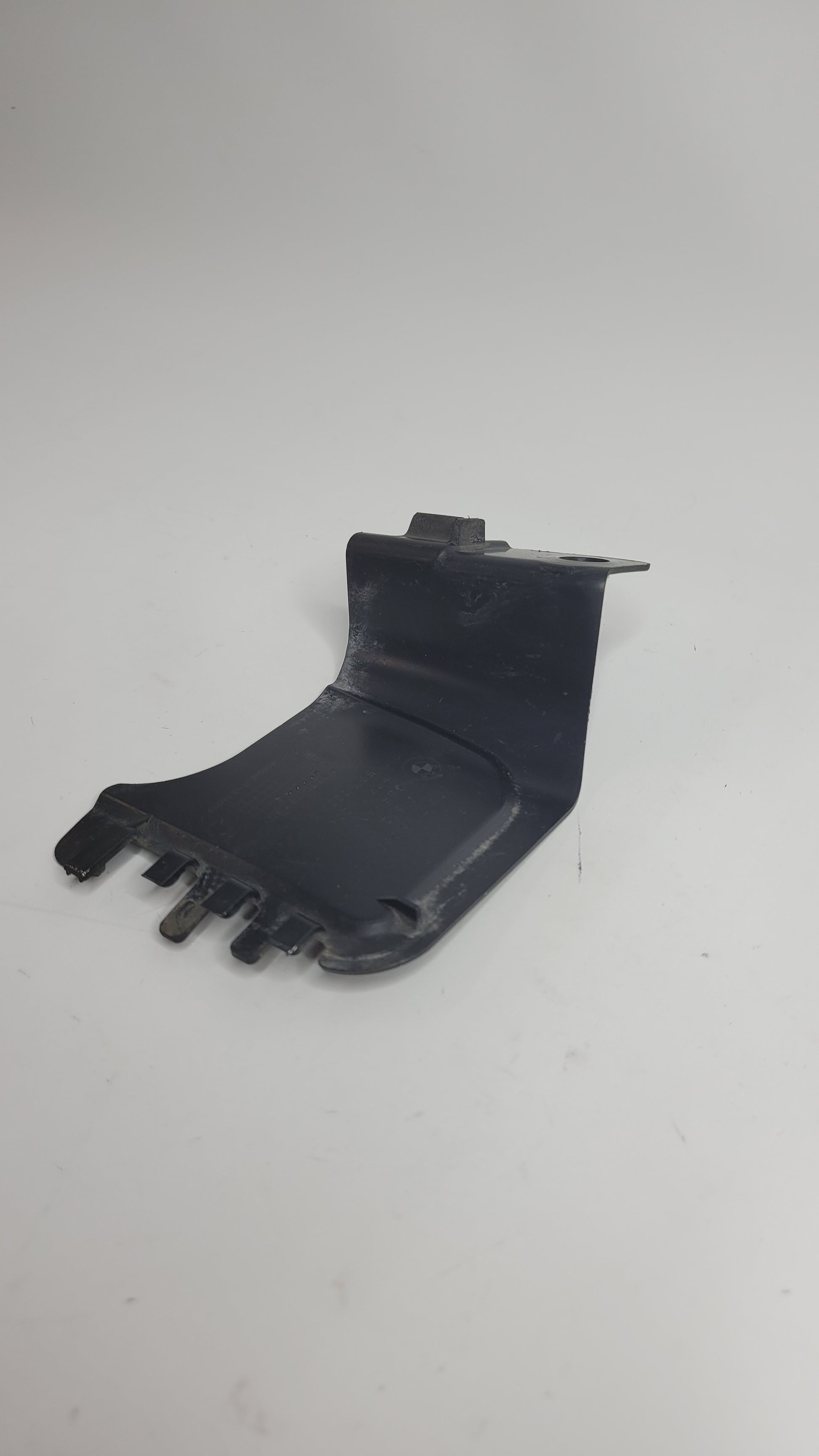 BMW F80 M3 F82 F83 M4 Cover Cap Right O/S 8060410 - MPerformance.parts