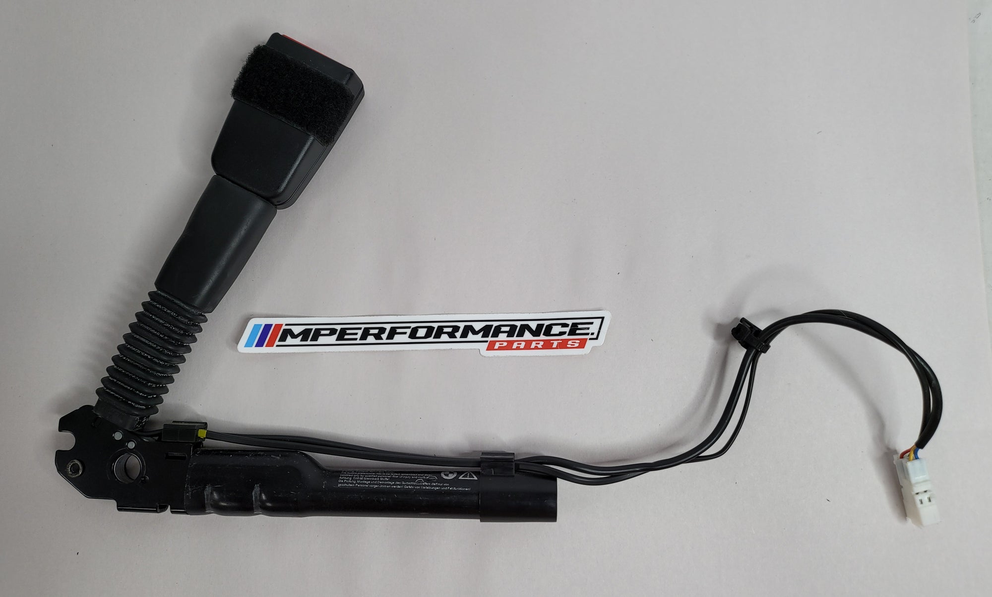 BMW F20 F21 F30 F31 F32 Seat Belt Buckle With Tensioner Front Left Side 7259387 - MPerformance.parts